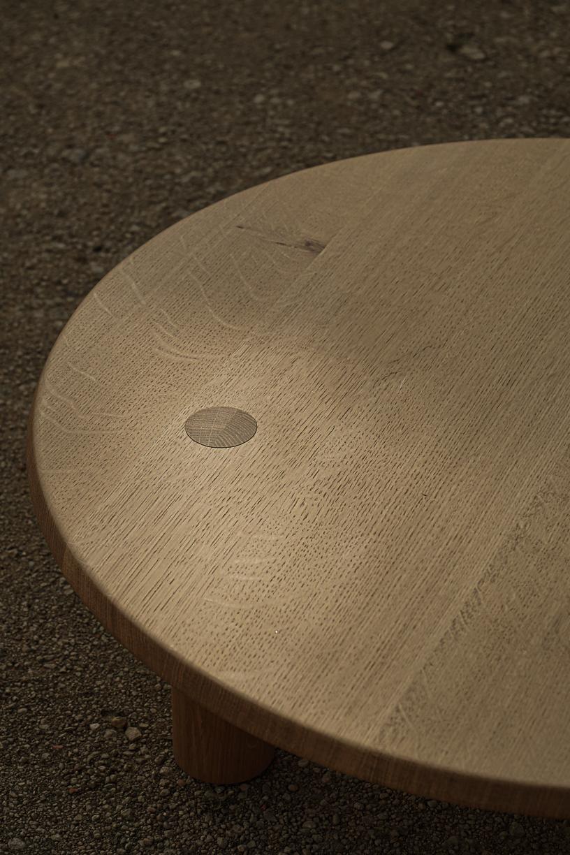 Nahele Varnished Oak Table by La Lune For Sale 6