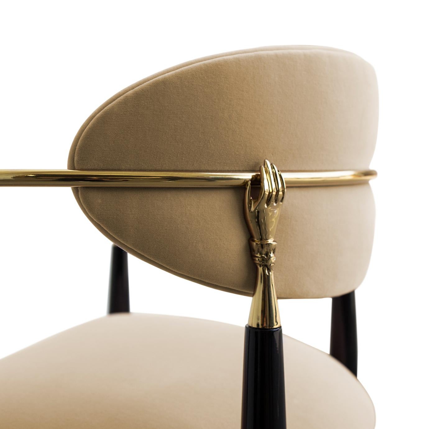 Nahéma Luxury Chair In New Condition For Sale In Manassas, VA