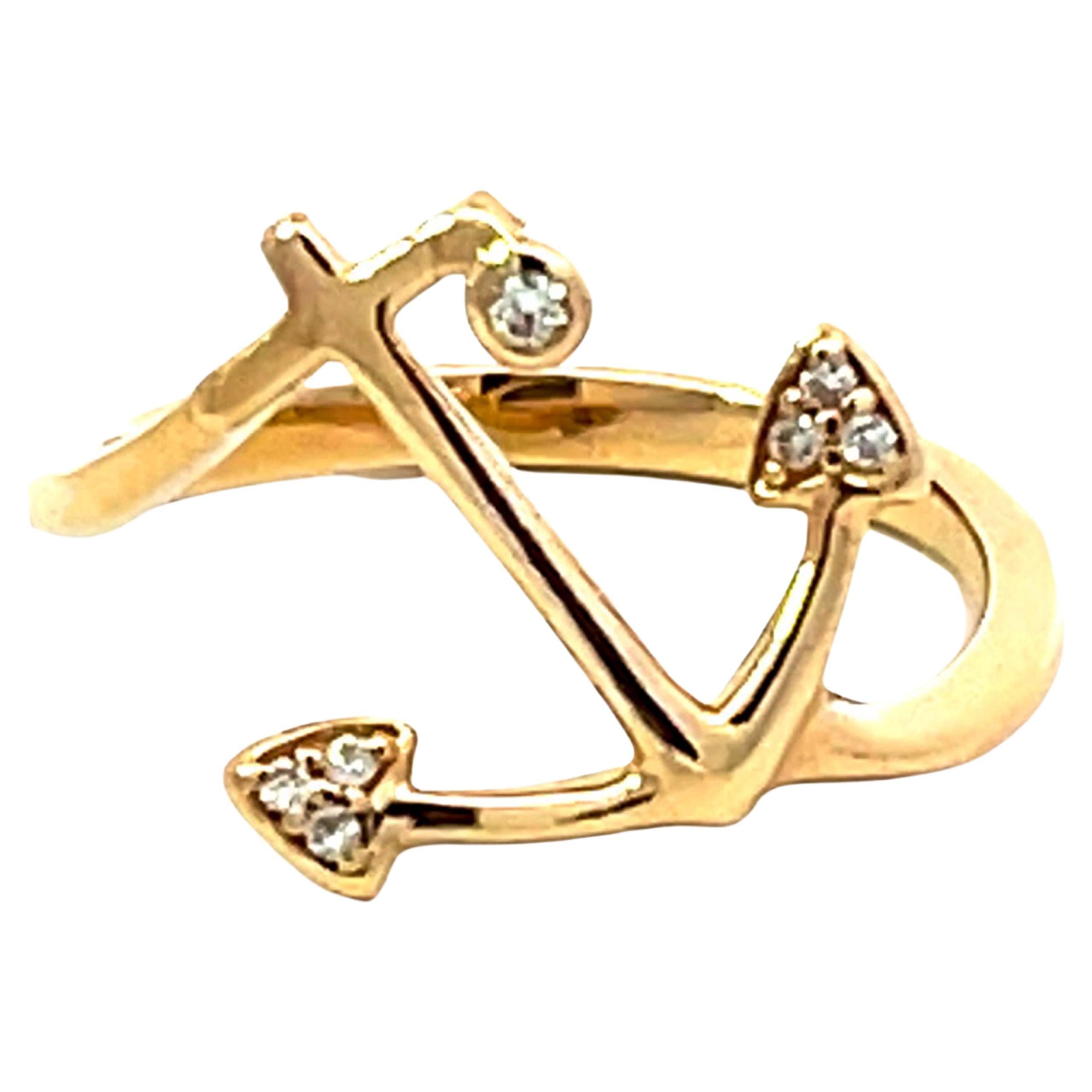 Nahoku Diamond Anchor Ring in 14K Yellow Gold For Sale