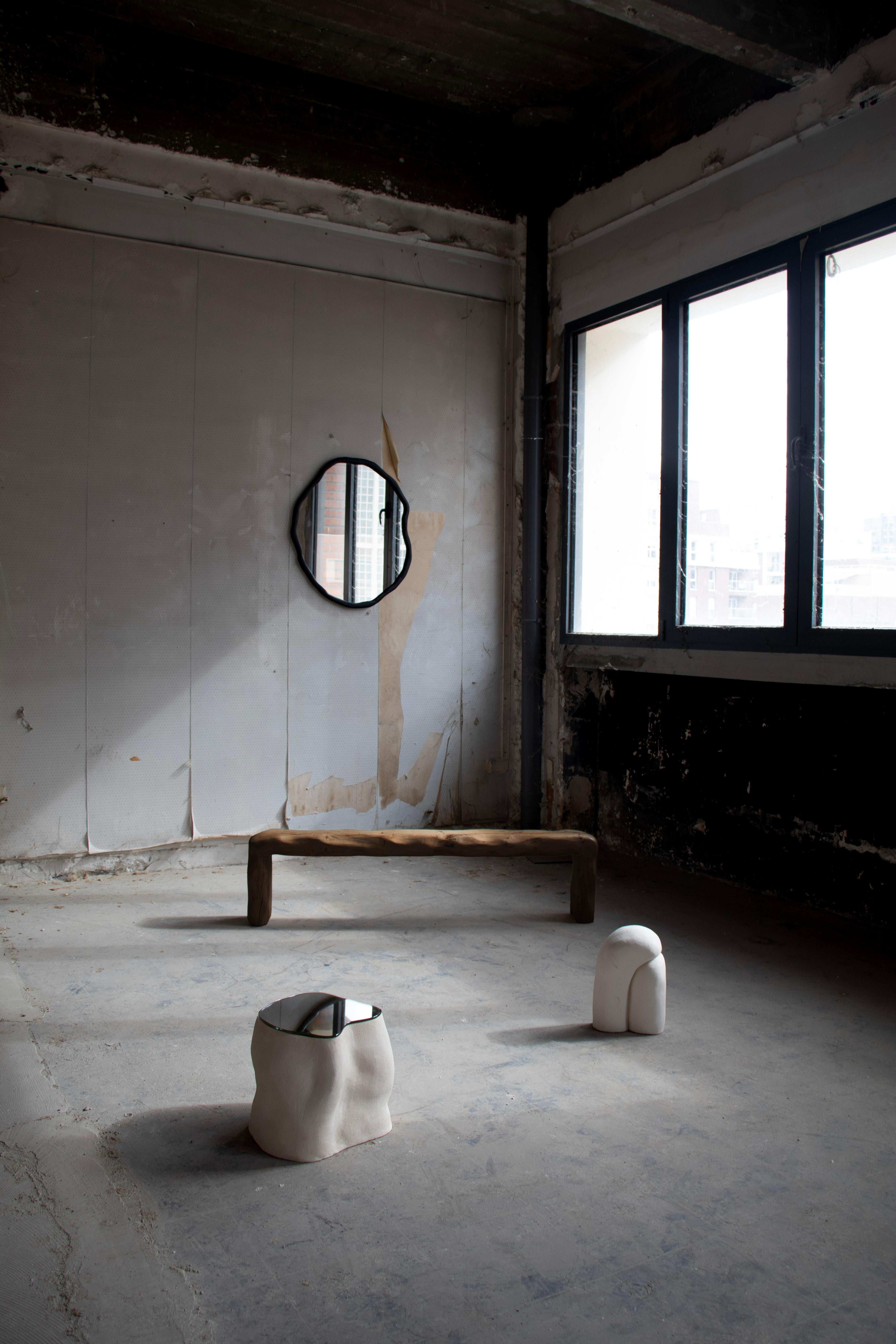 Banc Naïa en chêne français verni et sculpté à la main par Alice Lahana Studio en vente 10