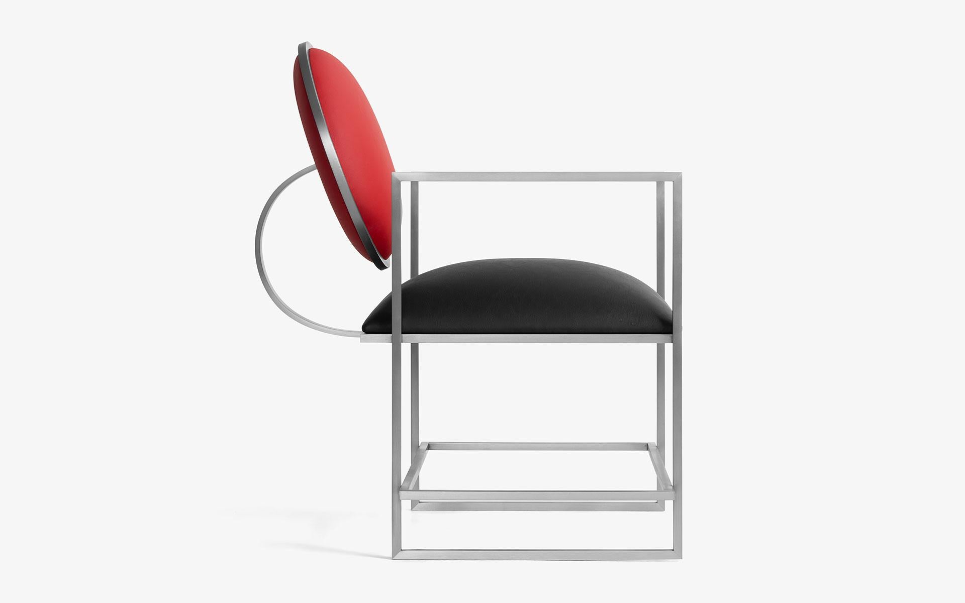 Chaise Naifu en métal et simili cuir en vente 7