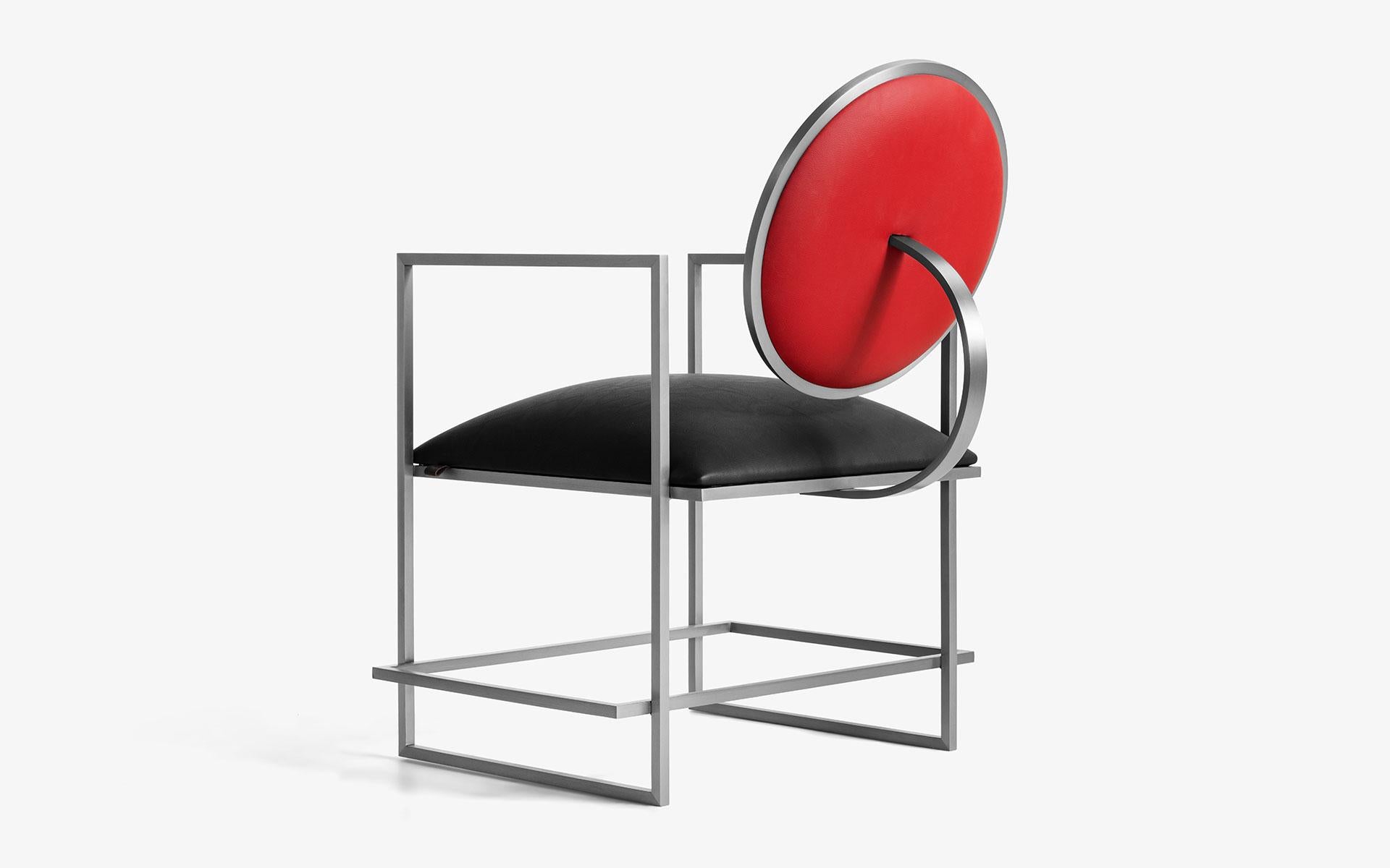 Chaise Naifu en métal et simili cuir en vente 9