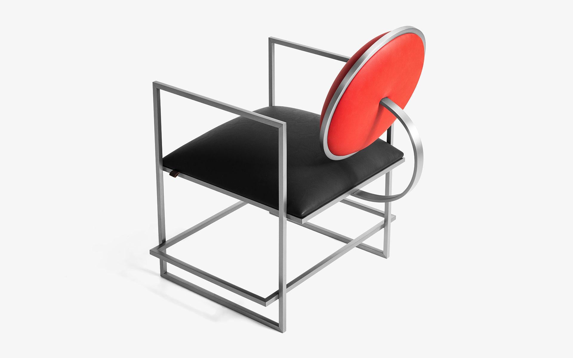 Chaise Naifu en métal et simili cuir en vente 10