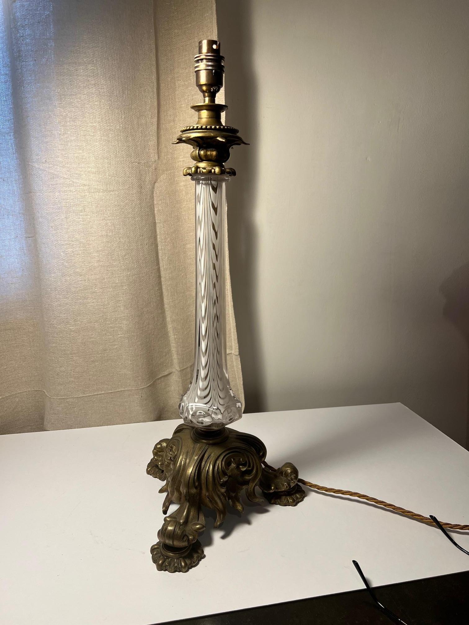 Nailsea Style Glass Table Lamp In Good Condition For Sale In London, GB