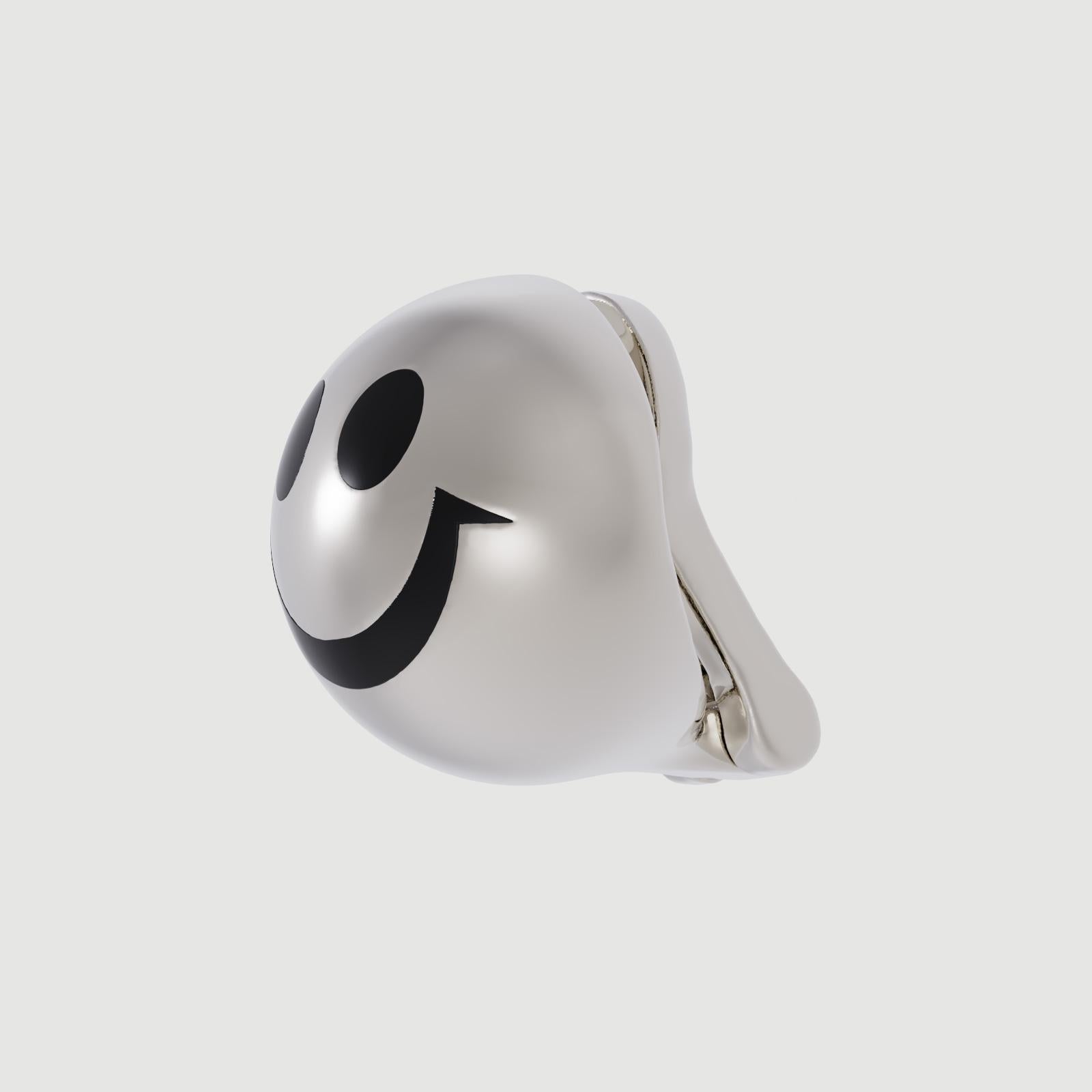 Fantastico!

Mi sento in vena di rave-tastic, il mio umore è elettrizzato e pronto a scatenarsi.

Argento, rodio e smalto
A clip
Venduto come singolo
Dimensioni: 15 mm
Realizzato a mano a Istanbul
