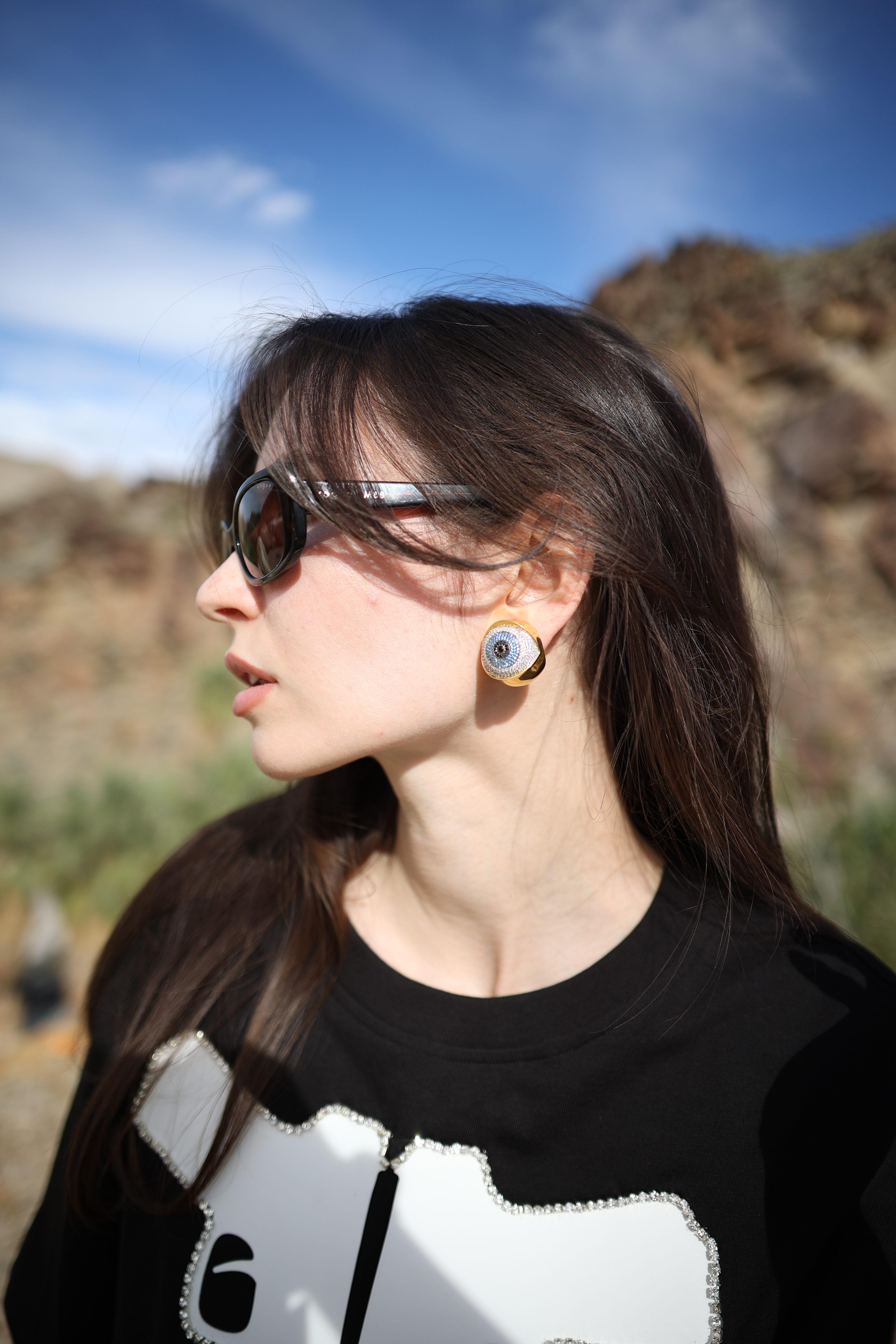 Taille brillant Naimah - Boucles d'oreilles du mauvais oeil - Ball and Ball Ball en vente