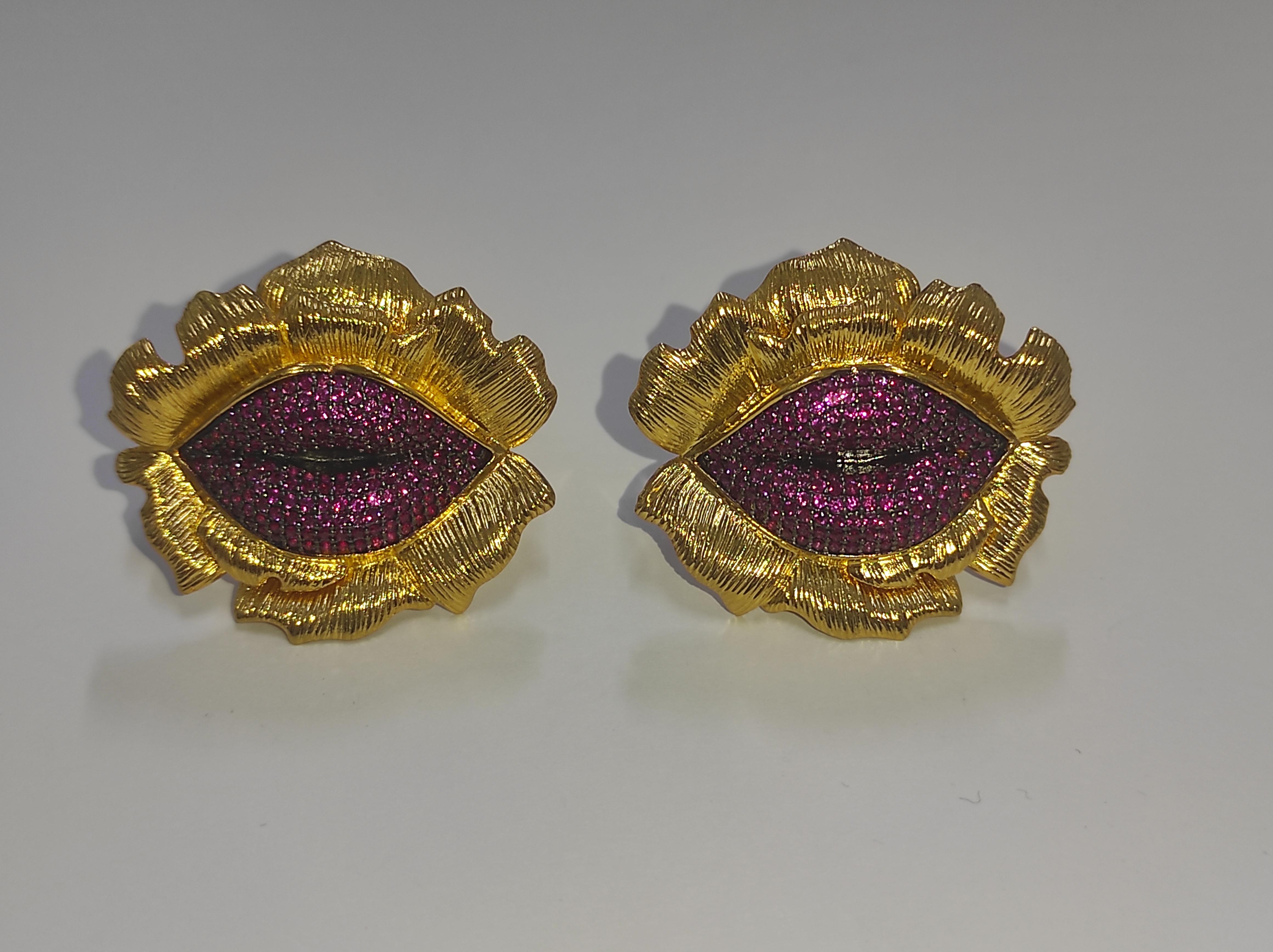 Pendientes Naimah Flower Lips en venta 2