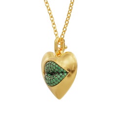 Naimah Love Lips Mini Statement Necklace, Green