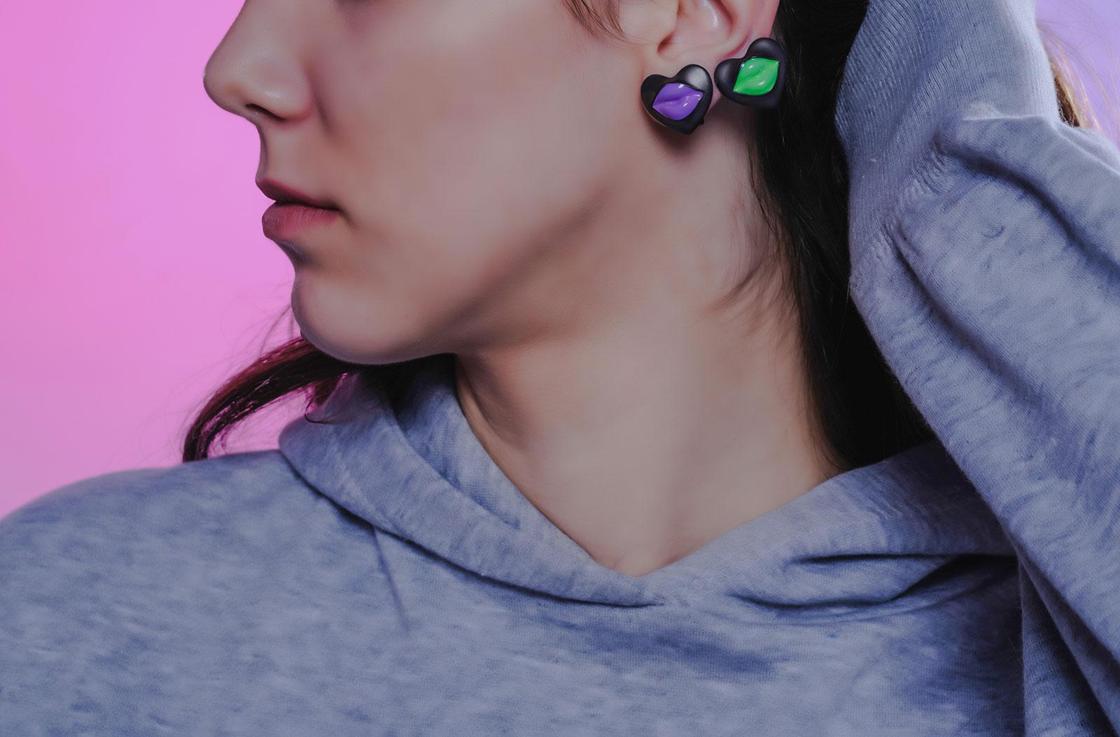 De las mujeres Pendiente Sencillo Naimah Love Lips Rouge, Verde Neón en venta