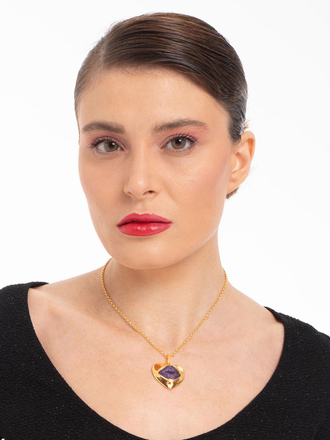 Taglio brillante Collana di Naimah Love Lips, Viola in vendita