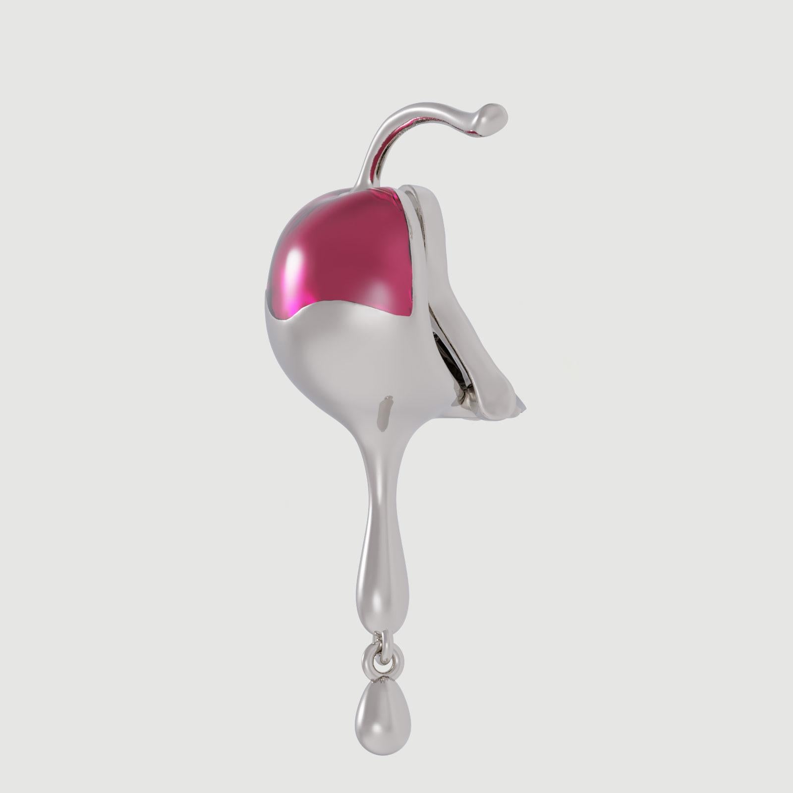 Un toque de elegancia surrealista

El chic contemporáneo se une a la elegancia surrealista. Inspirados en el arte de Hajime Sorayama, estos pendientes lucen un llamativo diseño de cereza con vibrante esmalte rojo y un delicado detalle de gota, que