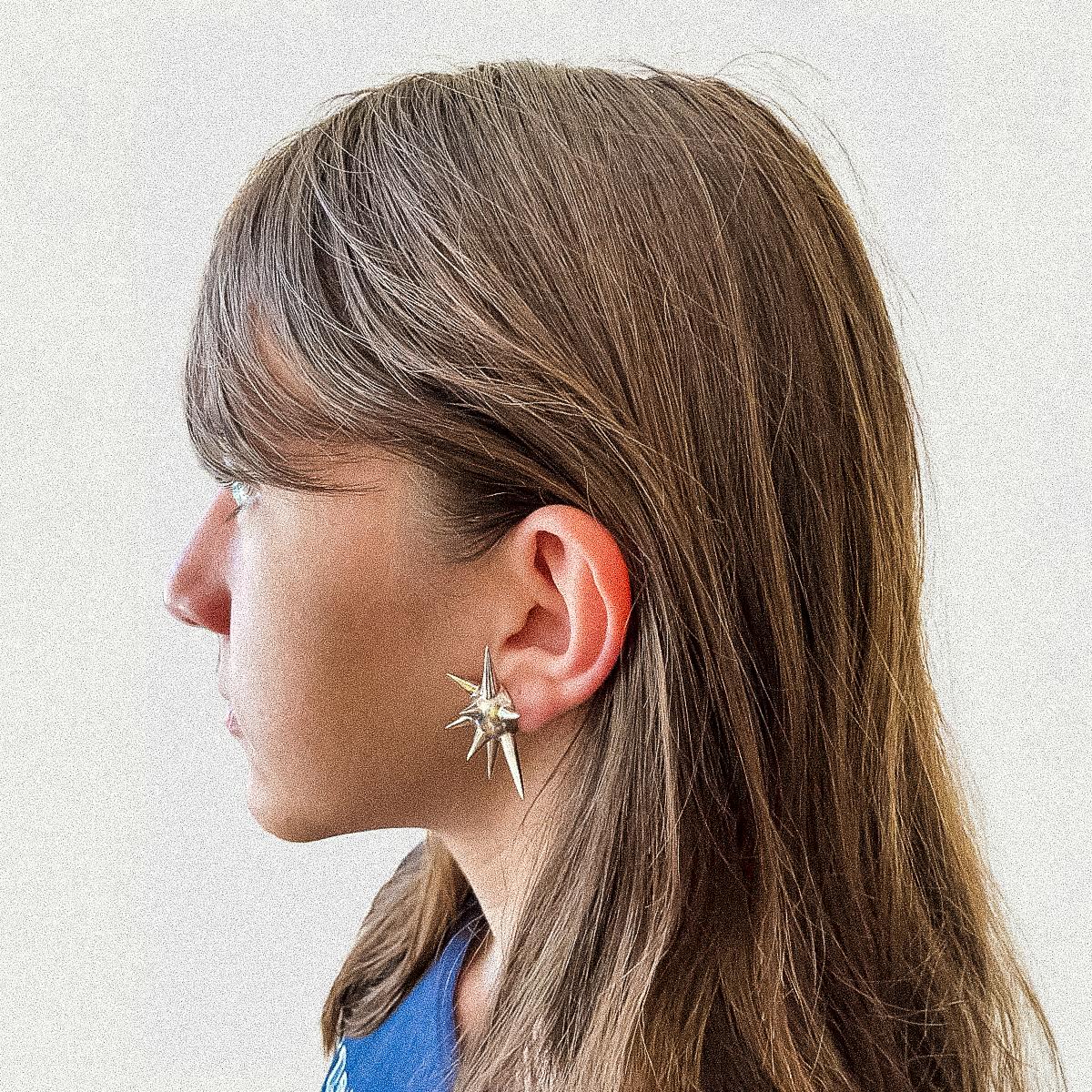 Naimah - Boucles d'oreilles Ball and Ball - Rhodium Unisexe en vente