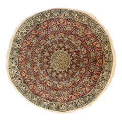 Nain Rug 4'5" x 4’7”
