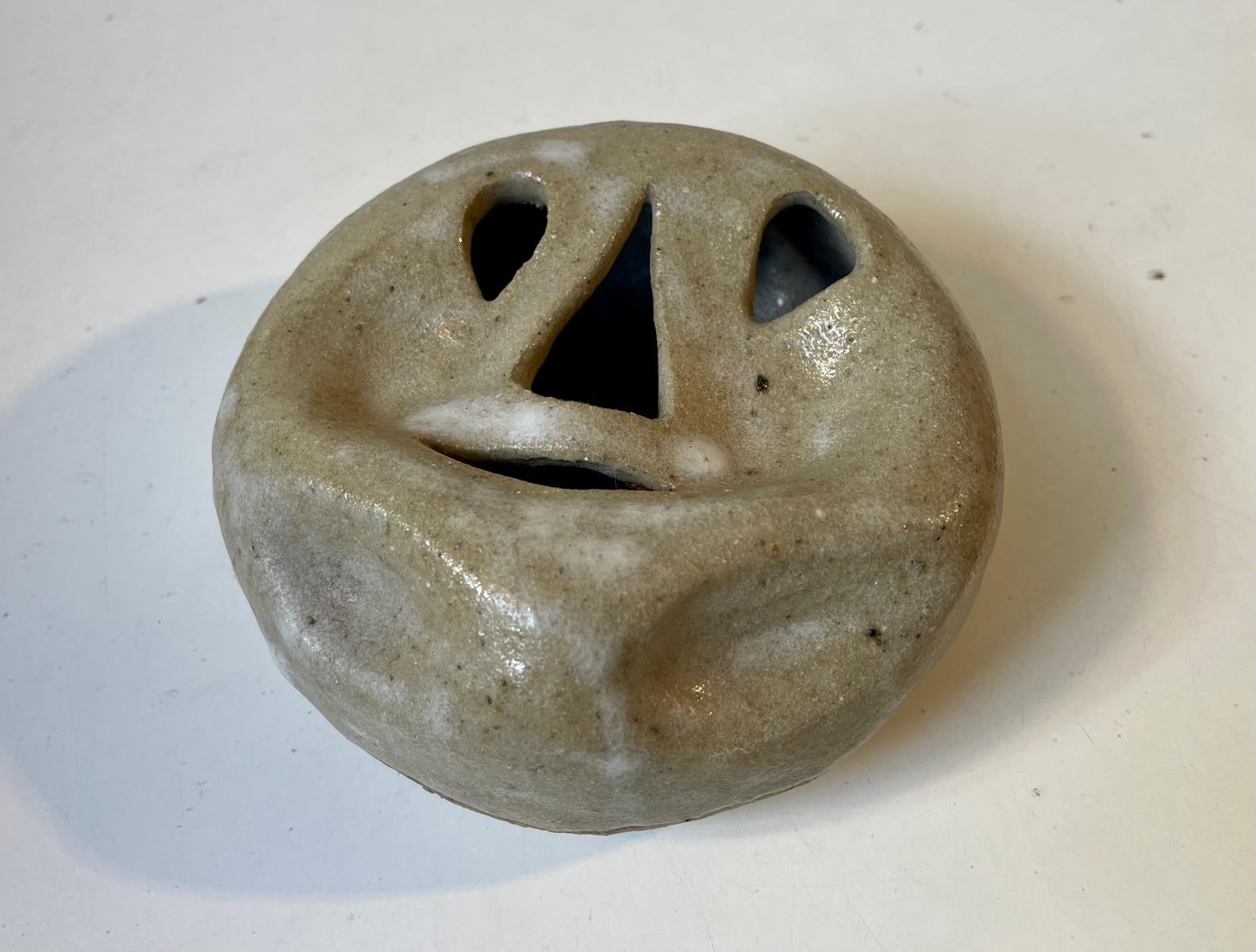Naive Collapsed Face Vase by Gunner Michael Andersen, Danish 1970s In Good Condition For Sale In Esbjerg, DK