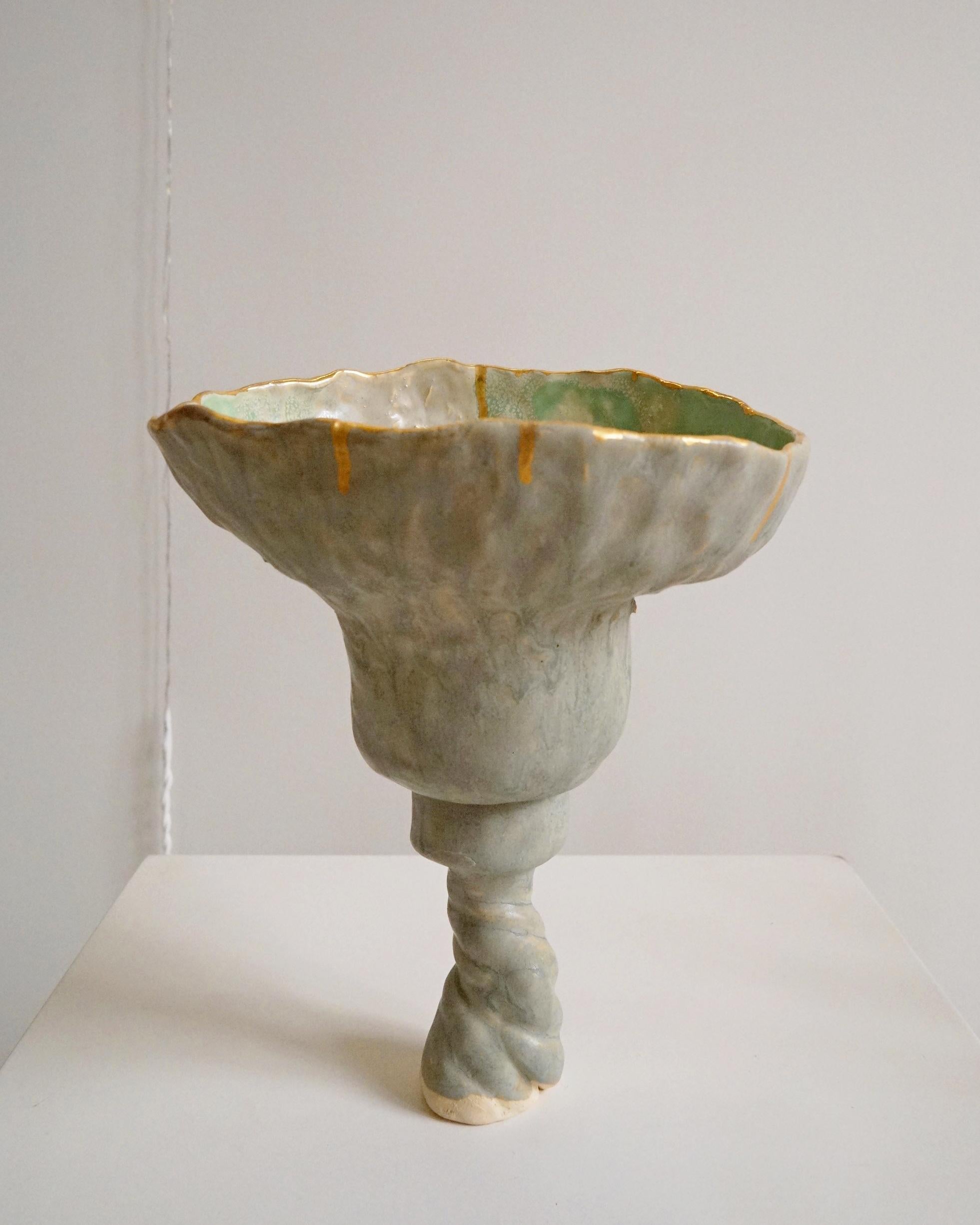 Anglo-giapponese Gres Verde Menta Naive Unico  Vessel di Hania Jneid in vendita