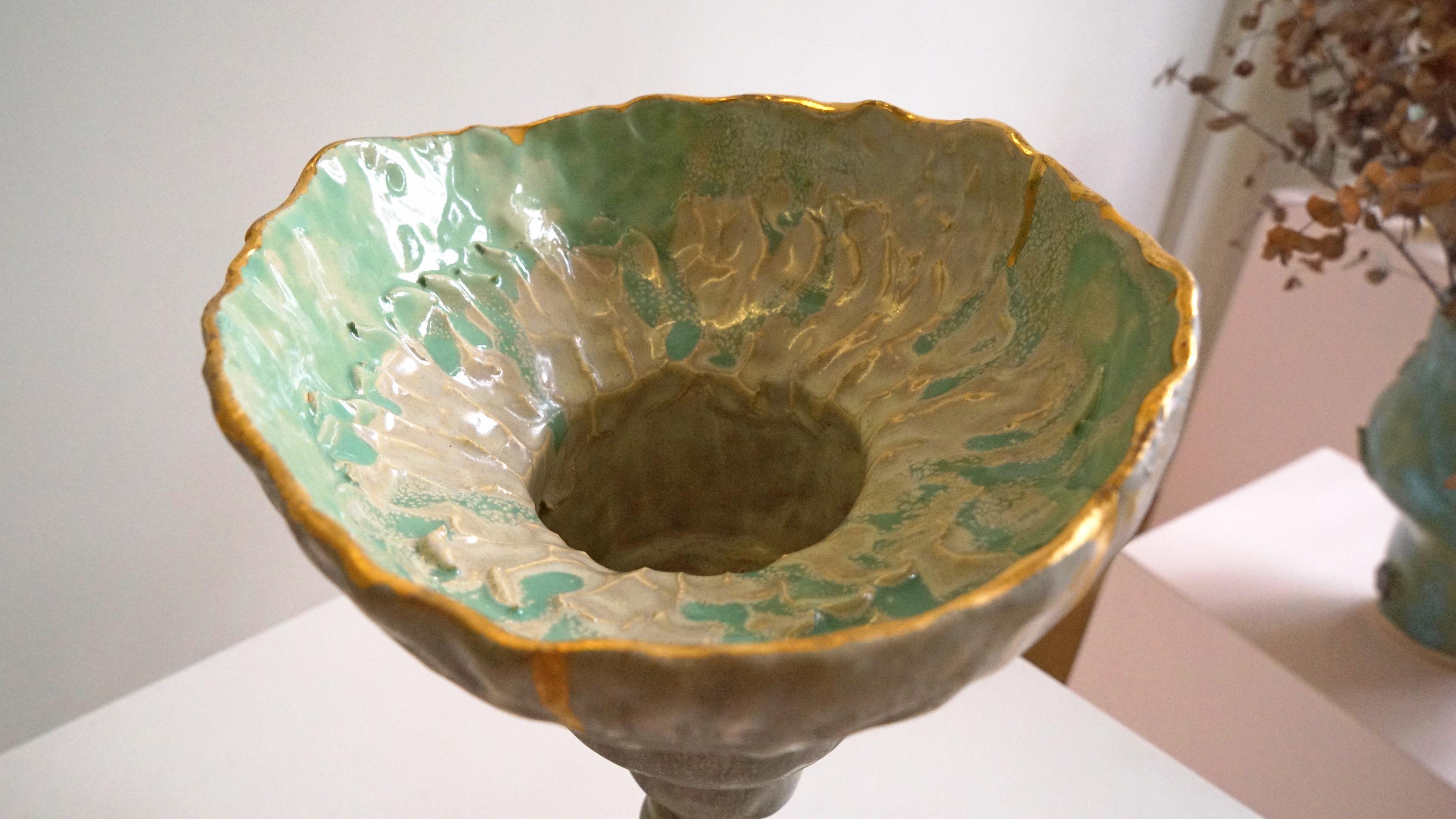 Grès porcellanato Gres Verde Menta Naive Unico  Vessel di Hania Jneid in vendita