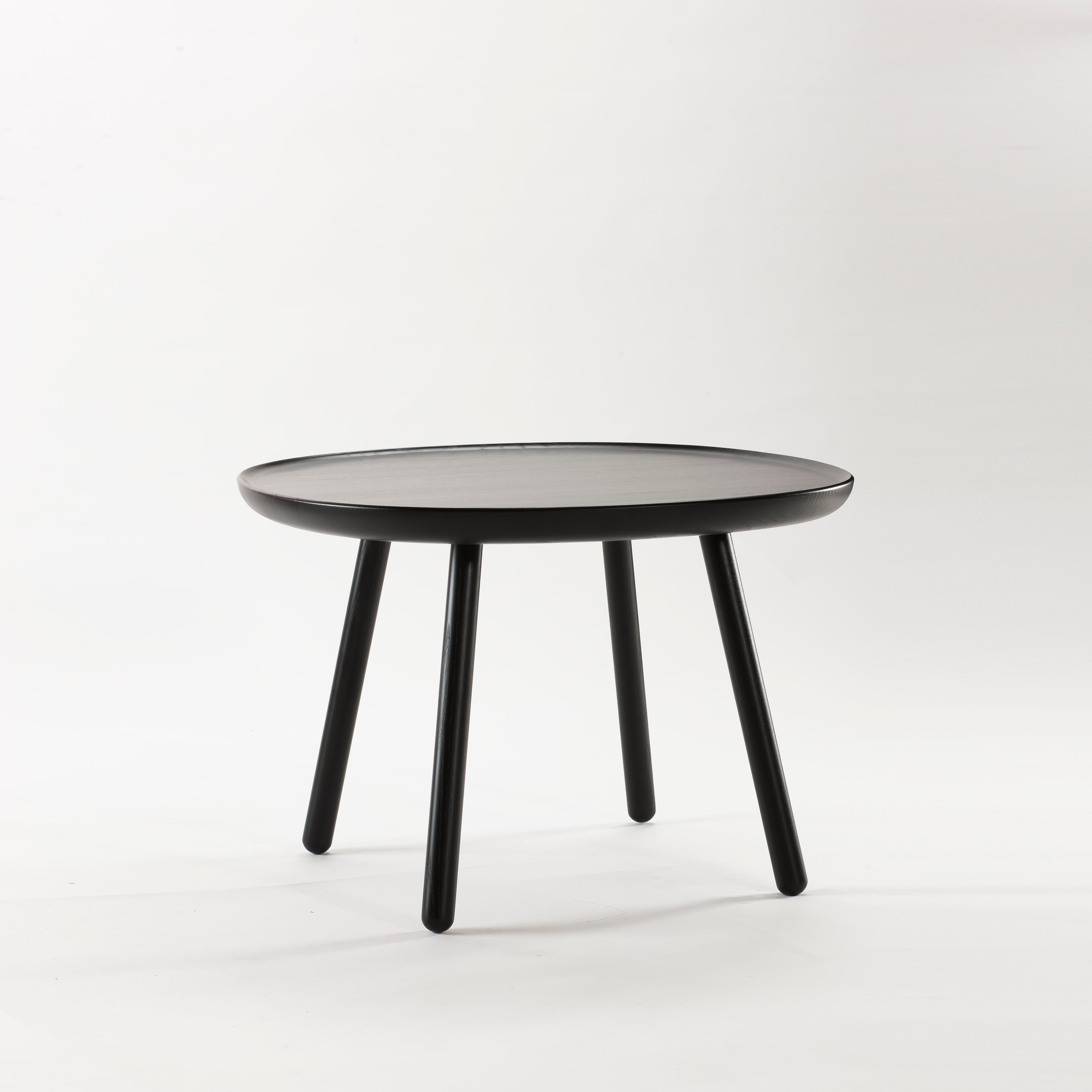 Minimalist Naïve Side Table D640 For Sale