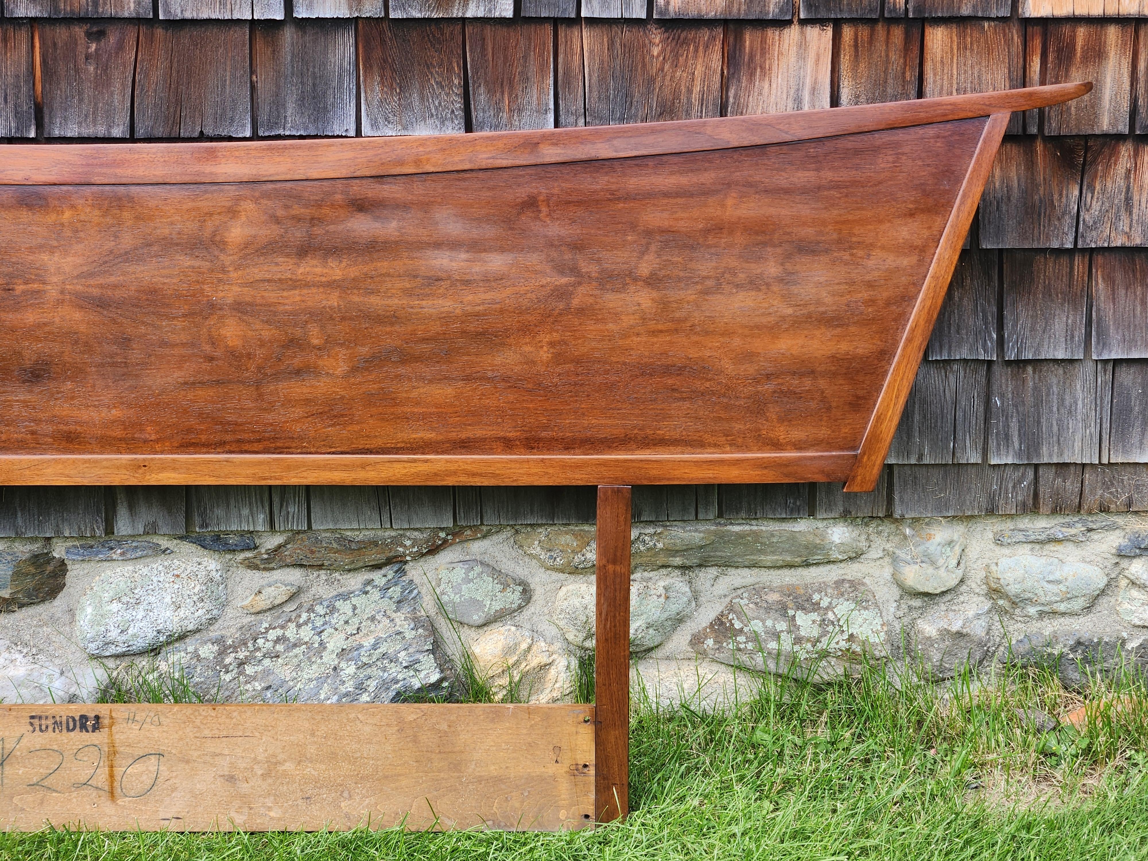 Cabecero Modelo 212-X de 1959 George Nakashima para su línea de muebles Origins para Widdicomb.