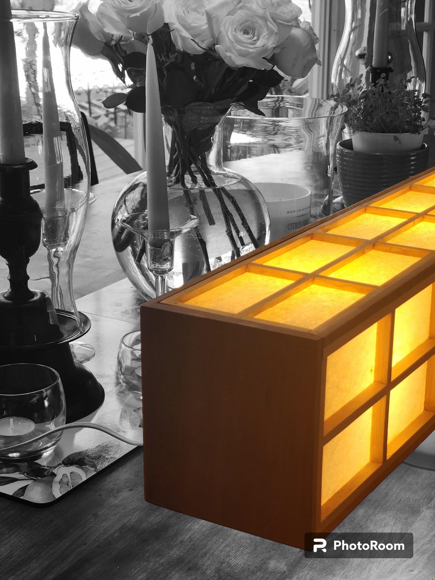 Wandleuchte aus Nussbaum und Birke im Nakashima-Stil von Lightolier, 1960er Jahre im Angebot 1