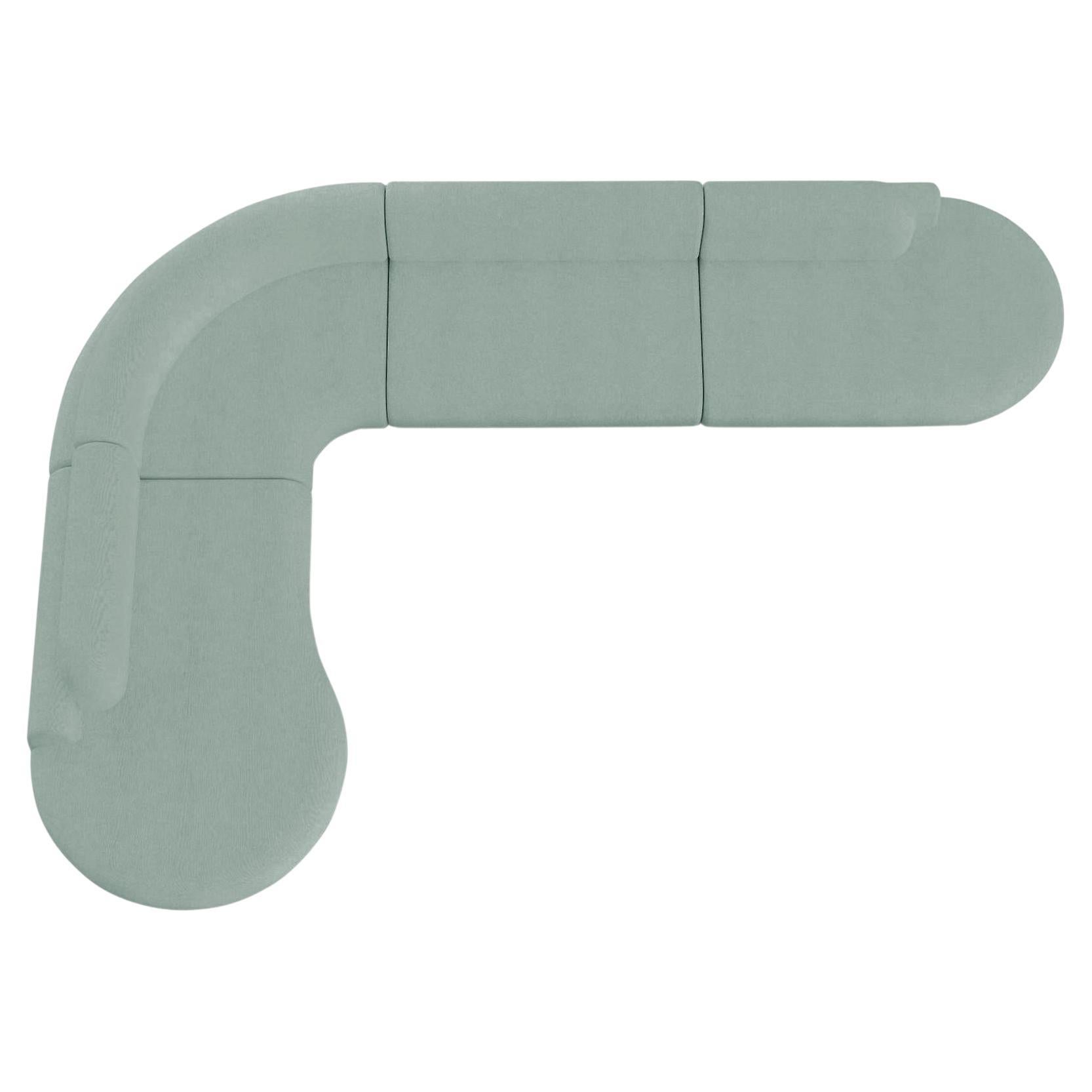 Le canapé sectionnel Naked est un canapé modulaire aux courbes accueillantes et à l'assise confortable. Fabriqué à la main avec une base en bois massif. Le canapé sectionnel Naked est disponible dans un certain nombre de matériaux, de finitions et