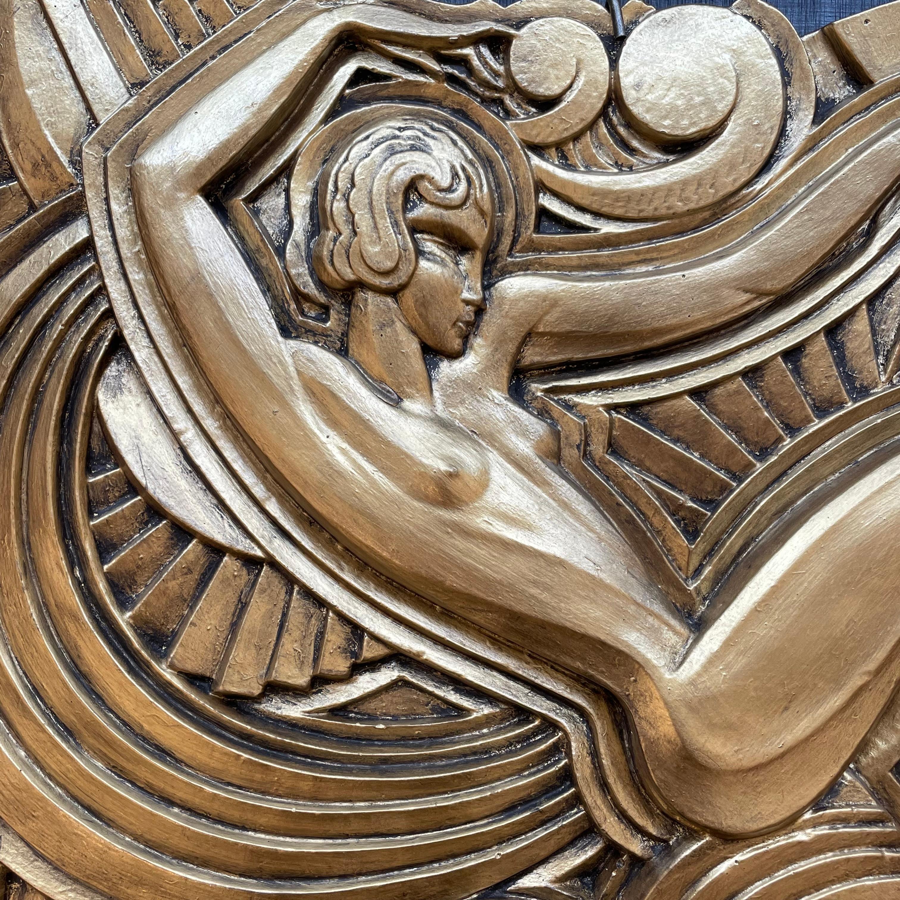 
Maurice Picaud, dit Pic (1900-1977), est un architecte, décorateur et peintre français formé à l'École Boulle. Collaborateur de Jacques-Émile RUHLMANN, il s'est également fait connaître comme caricaturiste de presse. Parmi ses œuvres ancrées dans