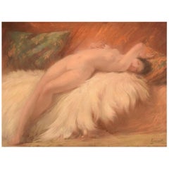 Die nackte junge Schönheit auf Lammfell, Französisches Art déco, Pastell