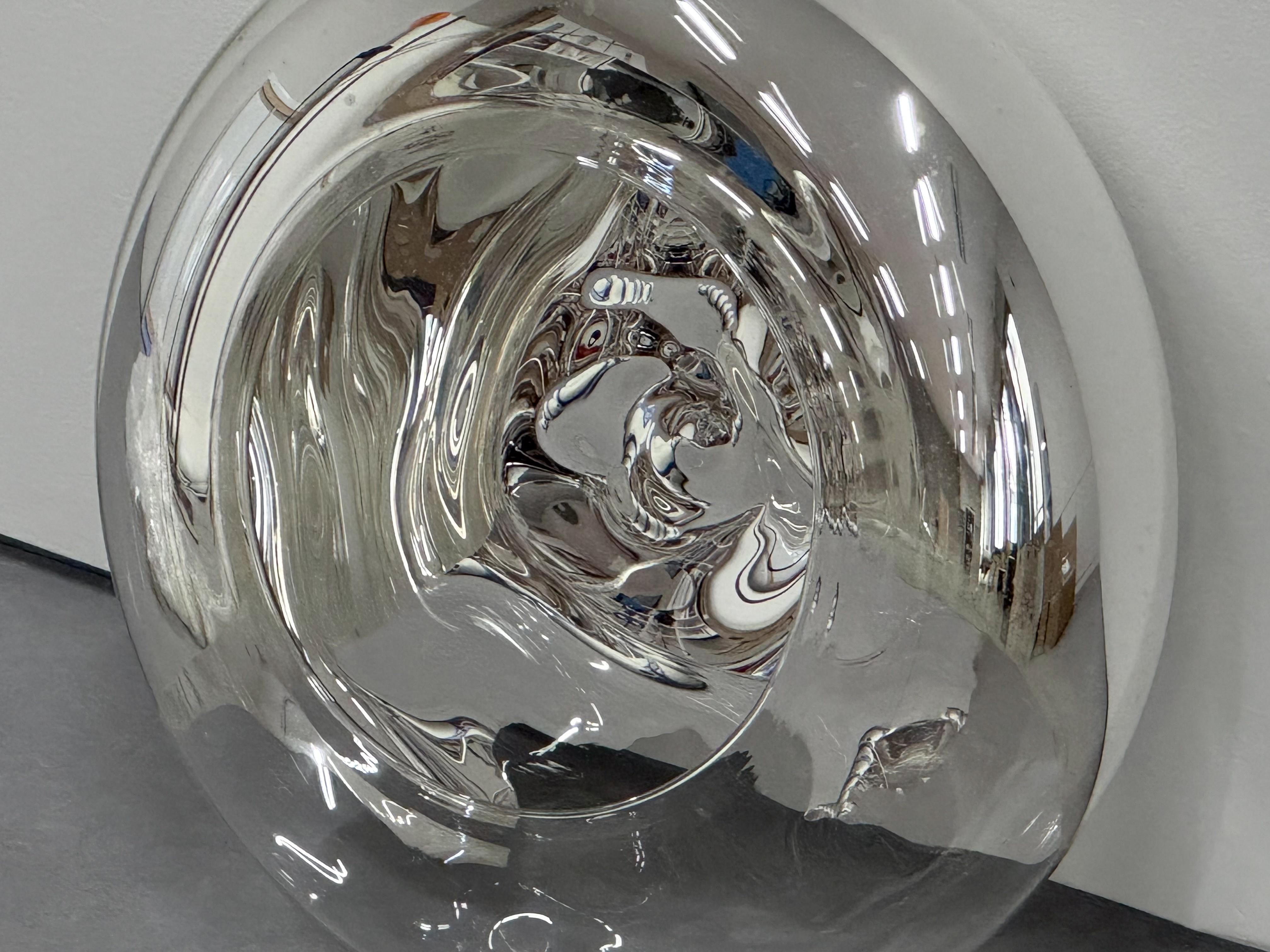 XXI secolo e contemporaneo Specchio da parete in argento soffiato a stampo realizzato a mano da Sanna Völker e Ferran Collado in vendita
