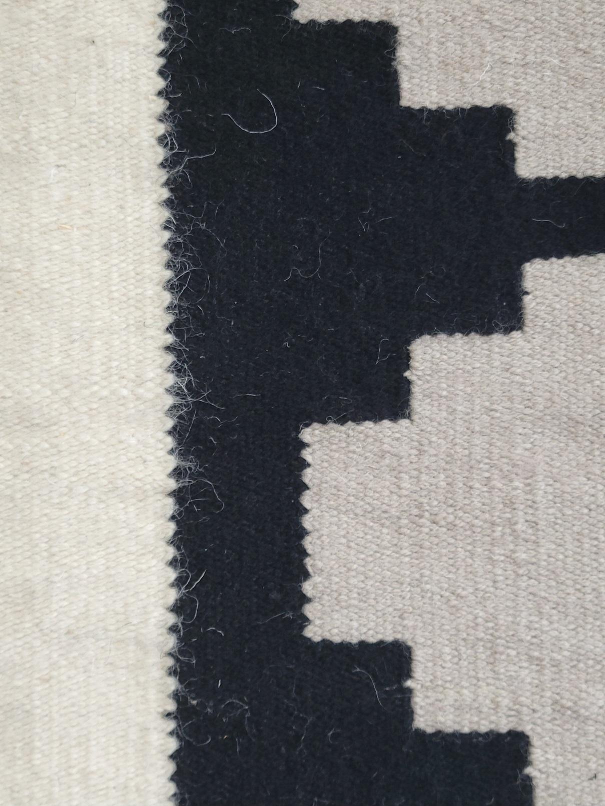 Nala Boho Handgewebter Kelim-Teppich aus Wolle (Böhmisch) im Angebot