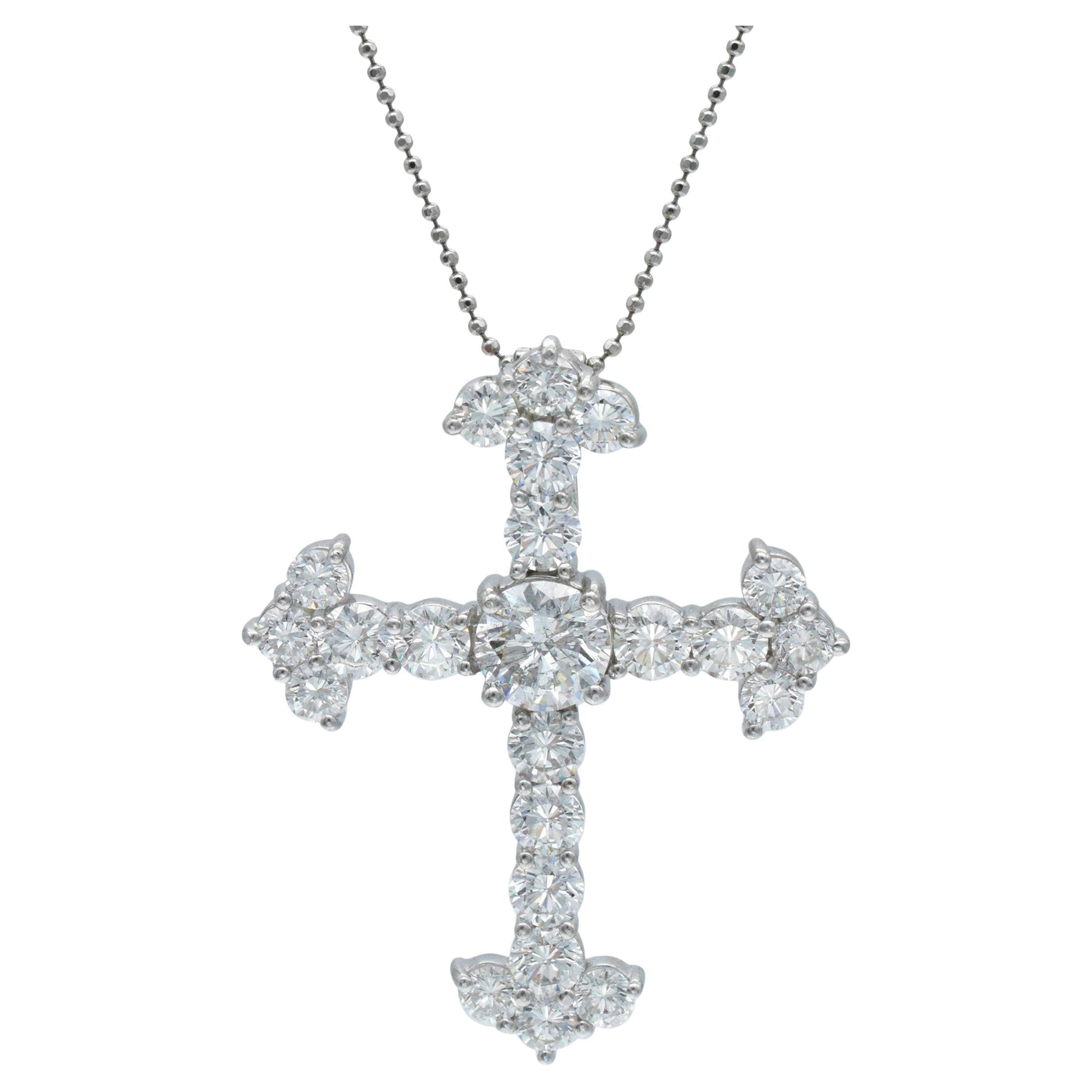 NALLY JEWELS Impressionante  Ciondolo con croce di diamanti in platino.