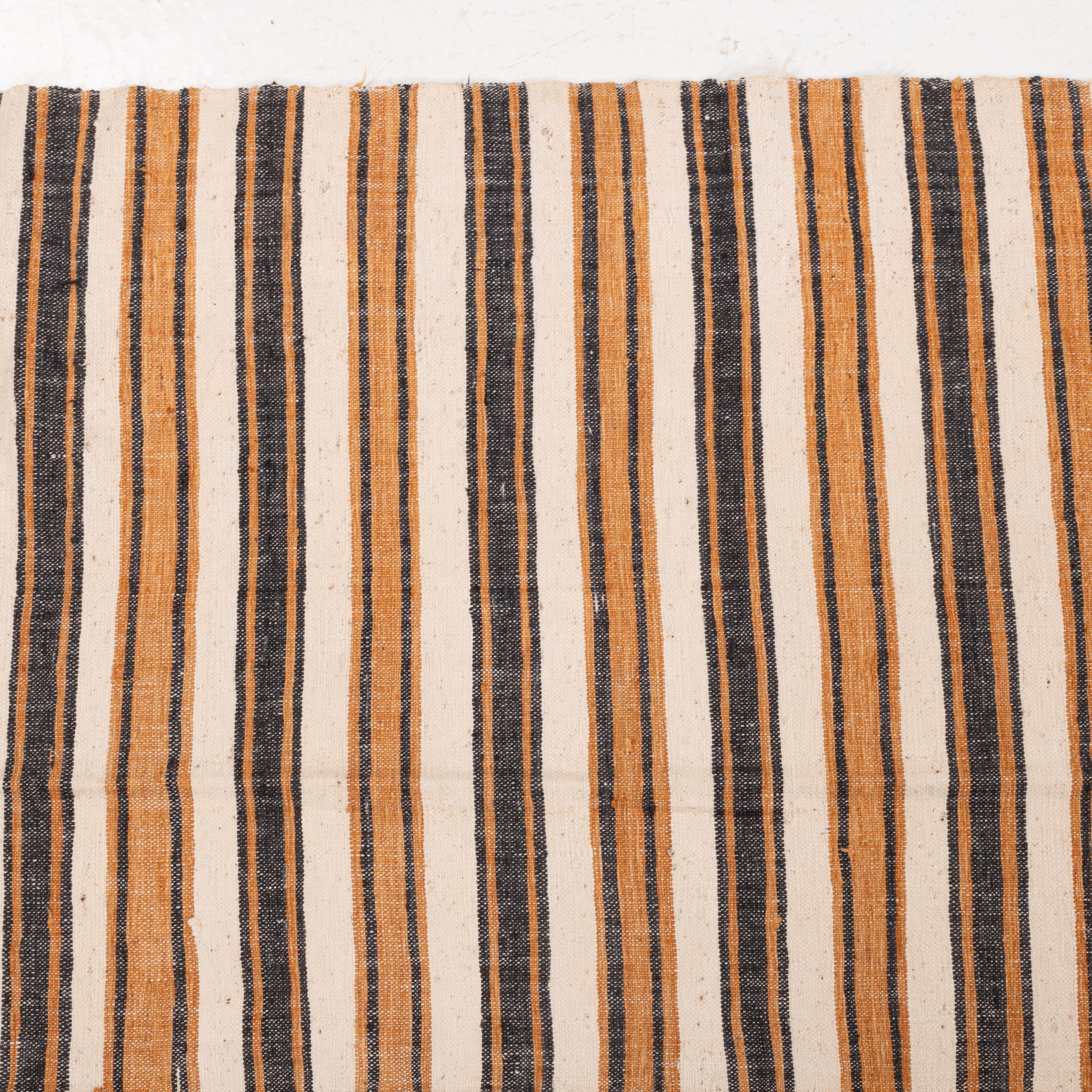 'Namal', Cover from Adana, Turkey, Mid-20th Century For Sale 4