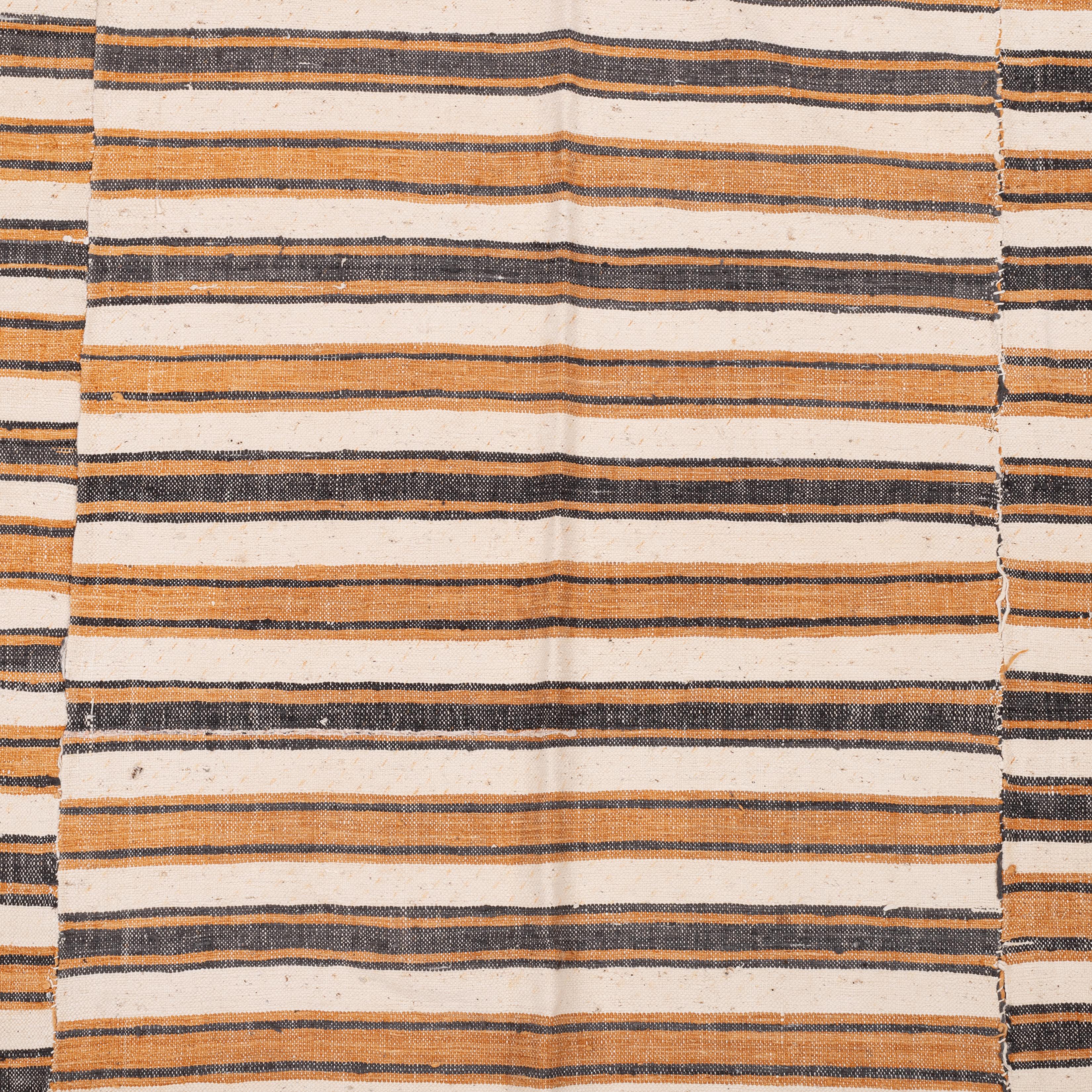 'Namal', Cover from Adana, Turkey, Mid-20th Century For Sale 2