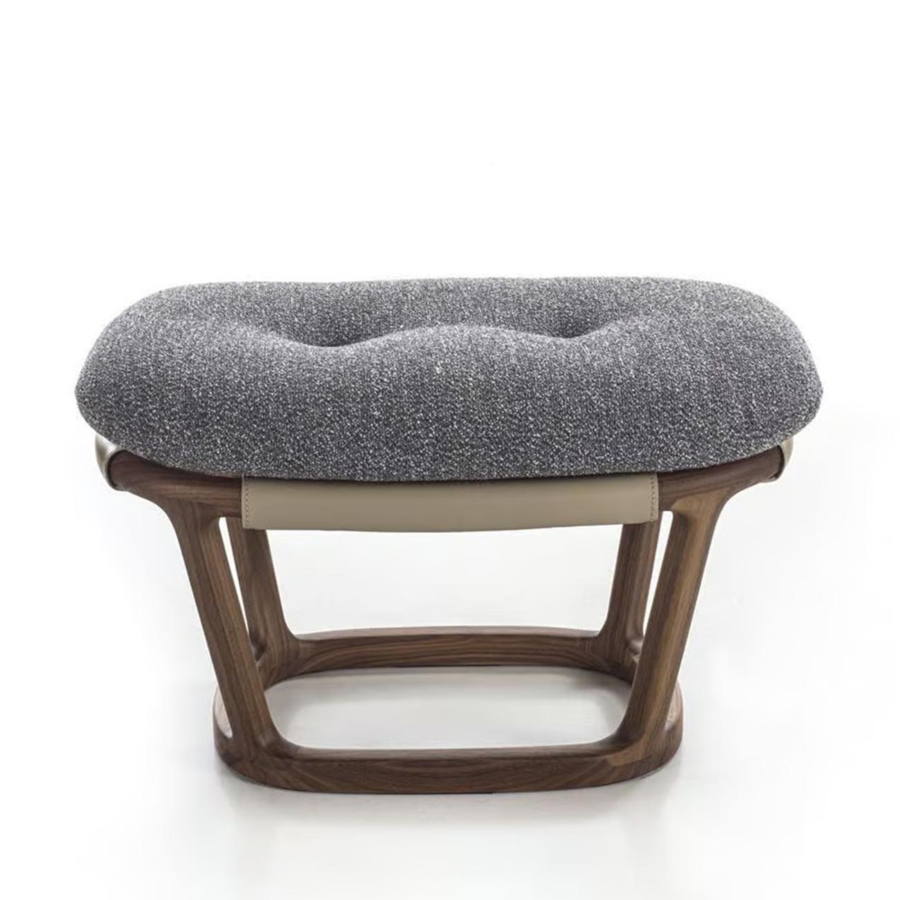 Contemporary Namaria Grey Set Armchair For Sale