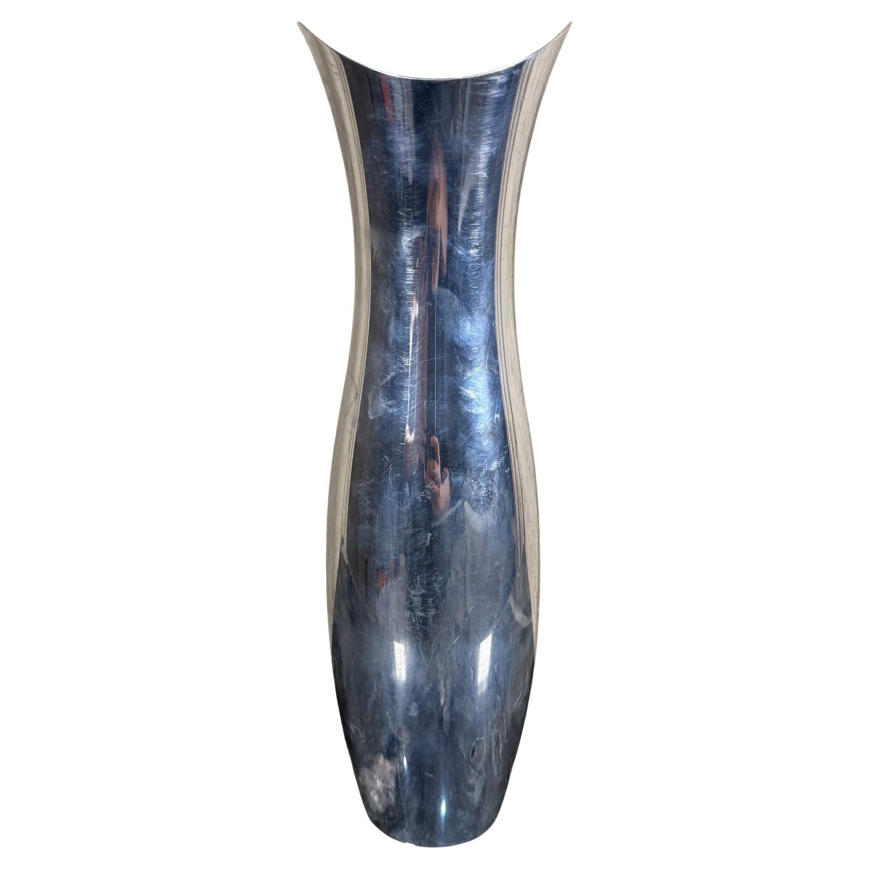 Vaso Nambé Stryker Karim Rashid Mid-Century Modern