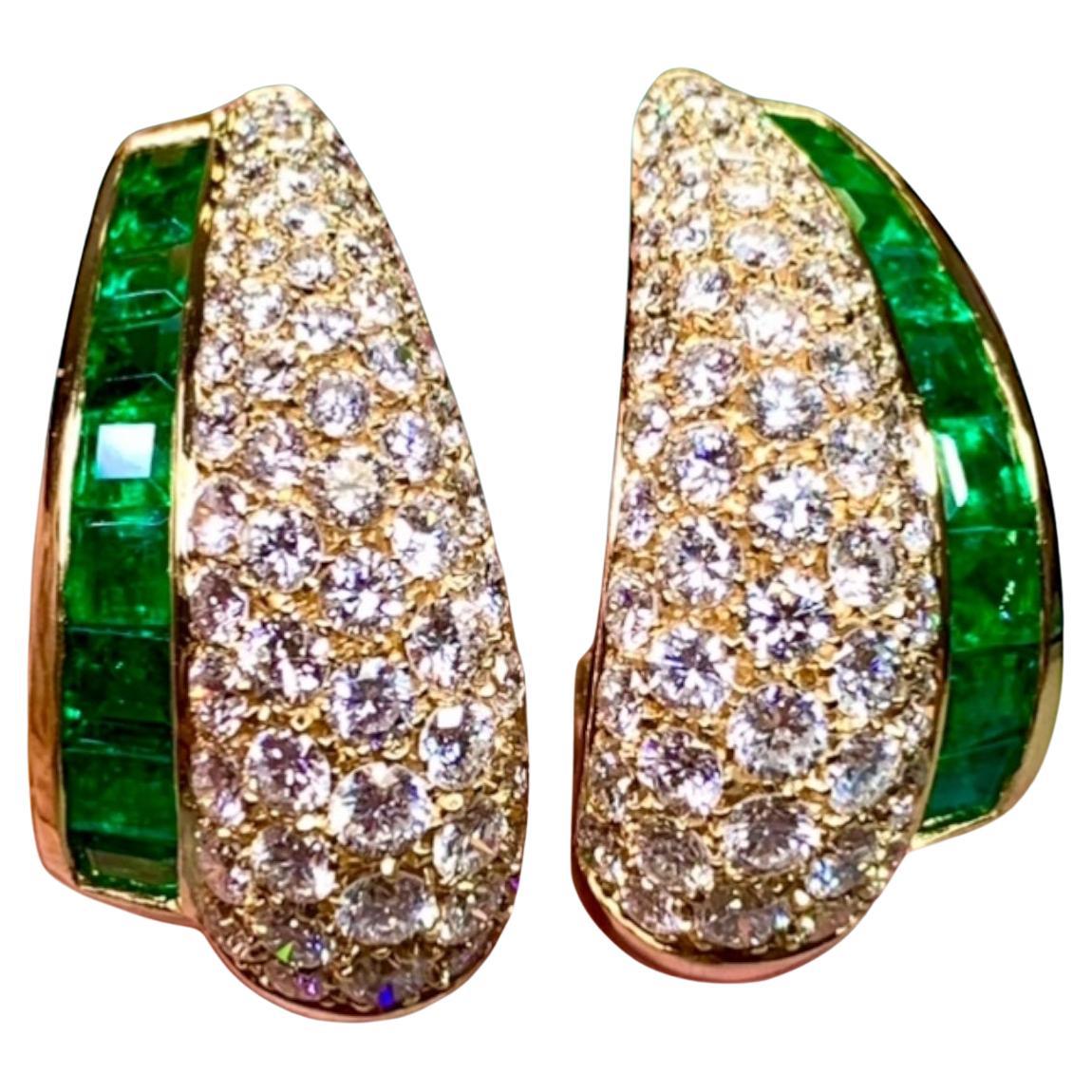 Namdar 18K Emerald
Diamond Huggie Earrings – 4.50ct FG VS + 4ct Emeralds