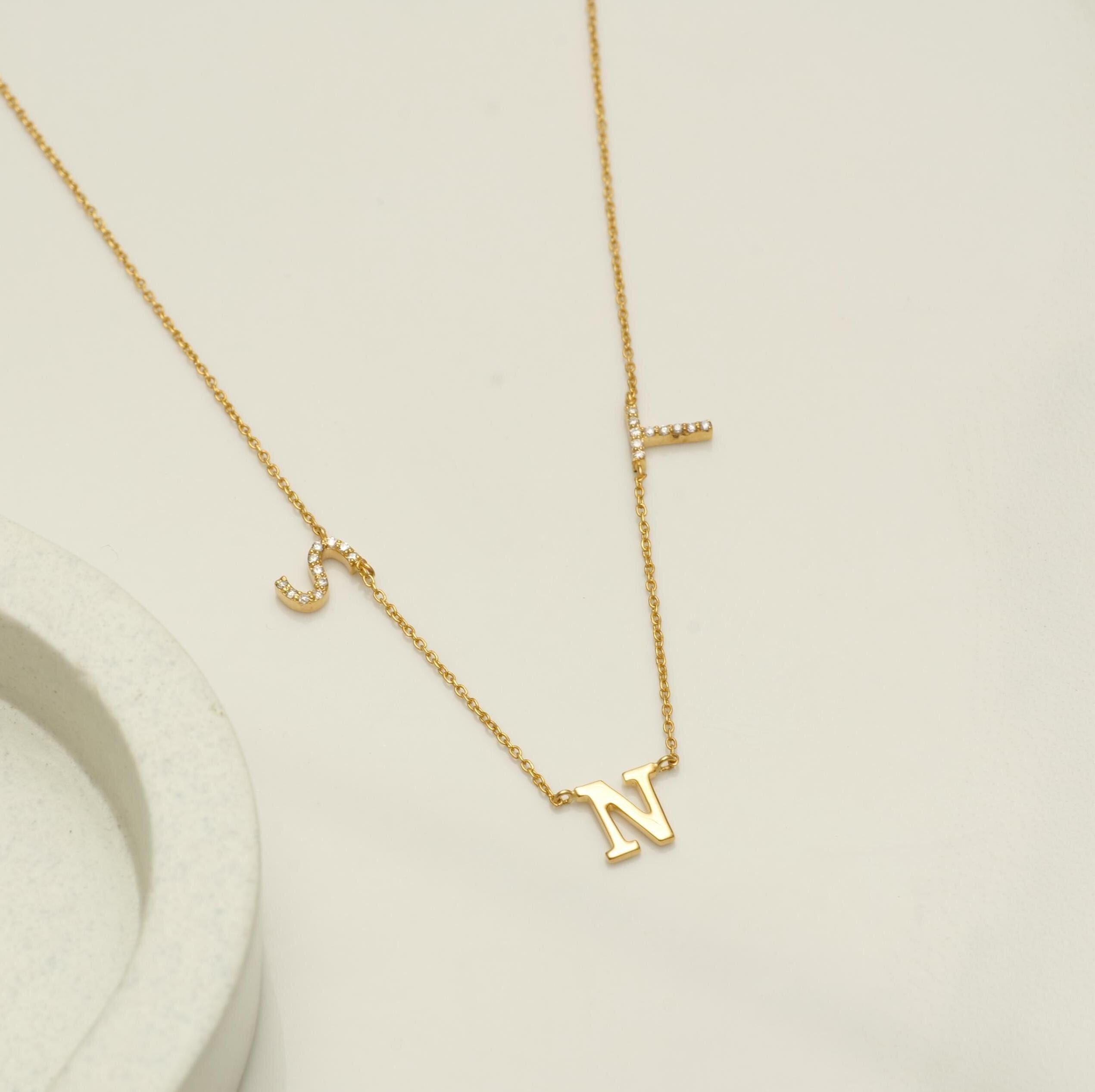 Name Initialen Charme Diamant-Halskette in 14K Solid Gold (zertifiziert)
