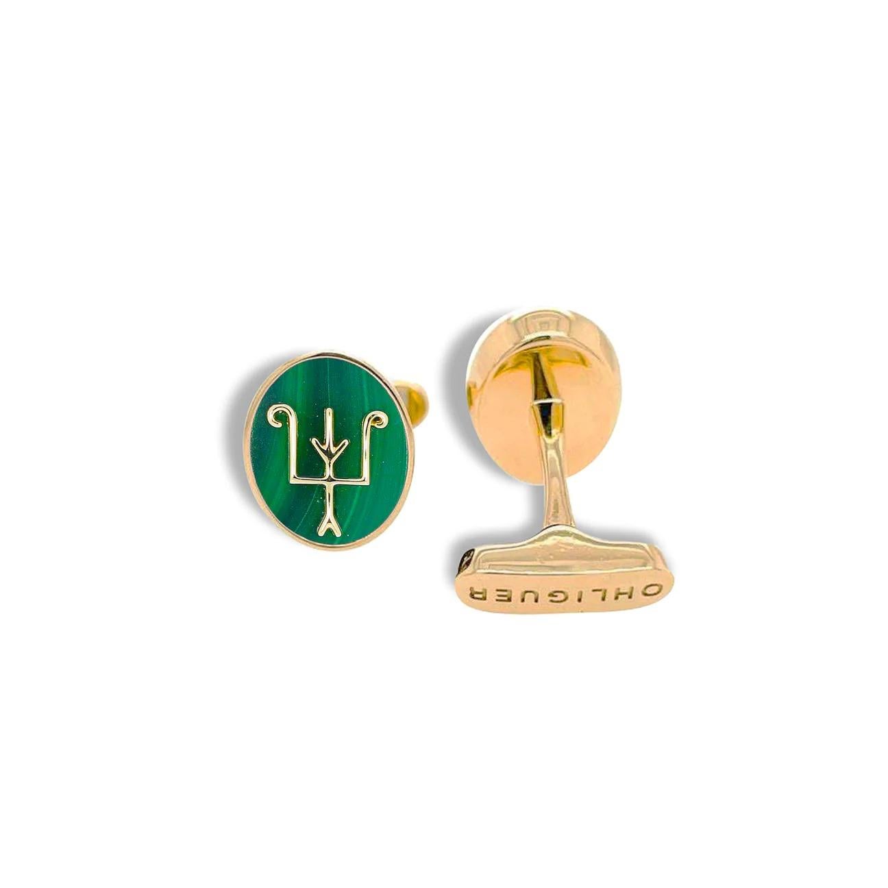Namesake Cufflinks in Onyx and 18ct Yellow Gold For Sale 4