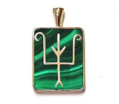Namesake Talisman Pendant in Malachite and 18ct Yellow Gold