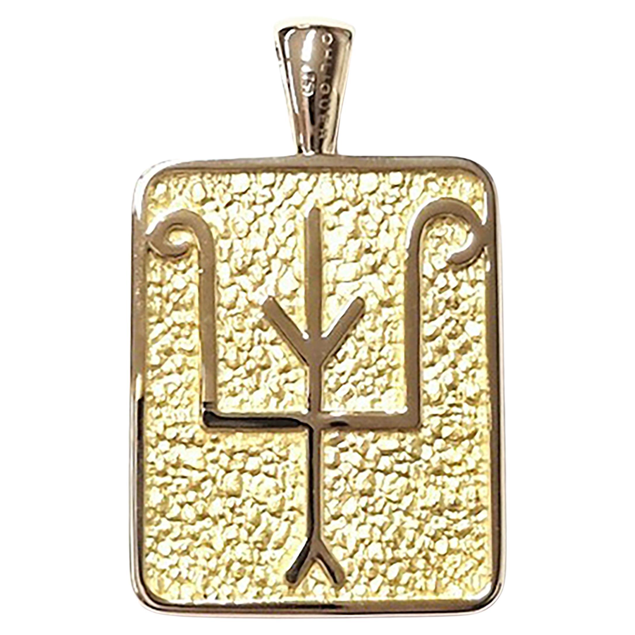 Namesake Talisman Pendant in Malachite and 18ct Yellow Gold
