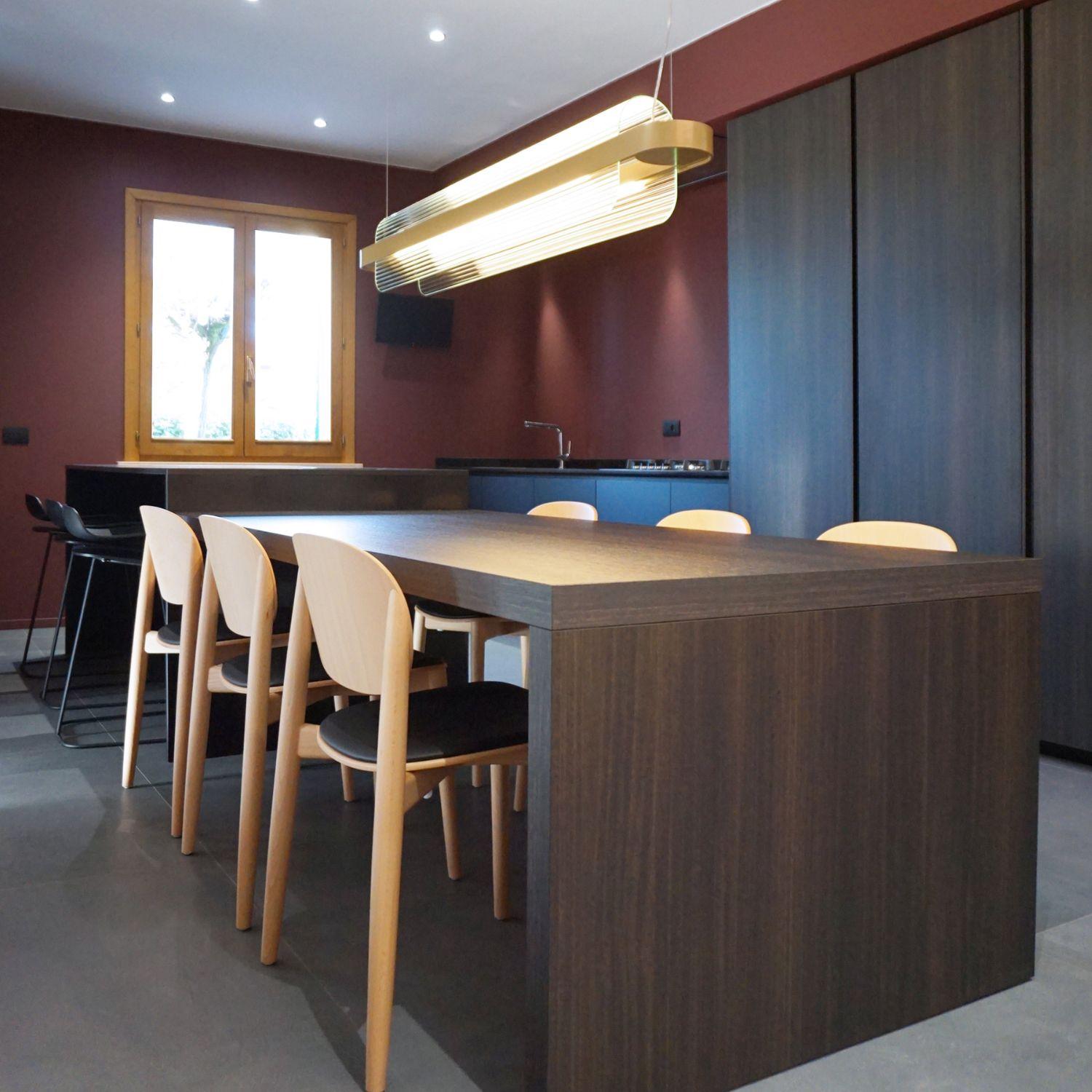 Varnished 'Nami' Suspension Lamp in Glass and Black Aluminum for Kdln For Sale