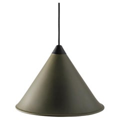 Lámpara mediana cónica de cuero Namibia de Cuero Design