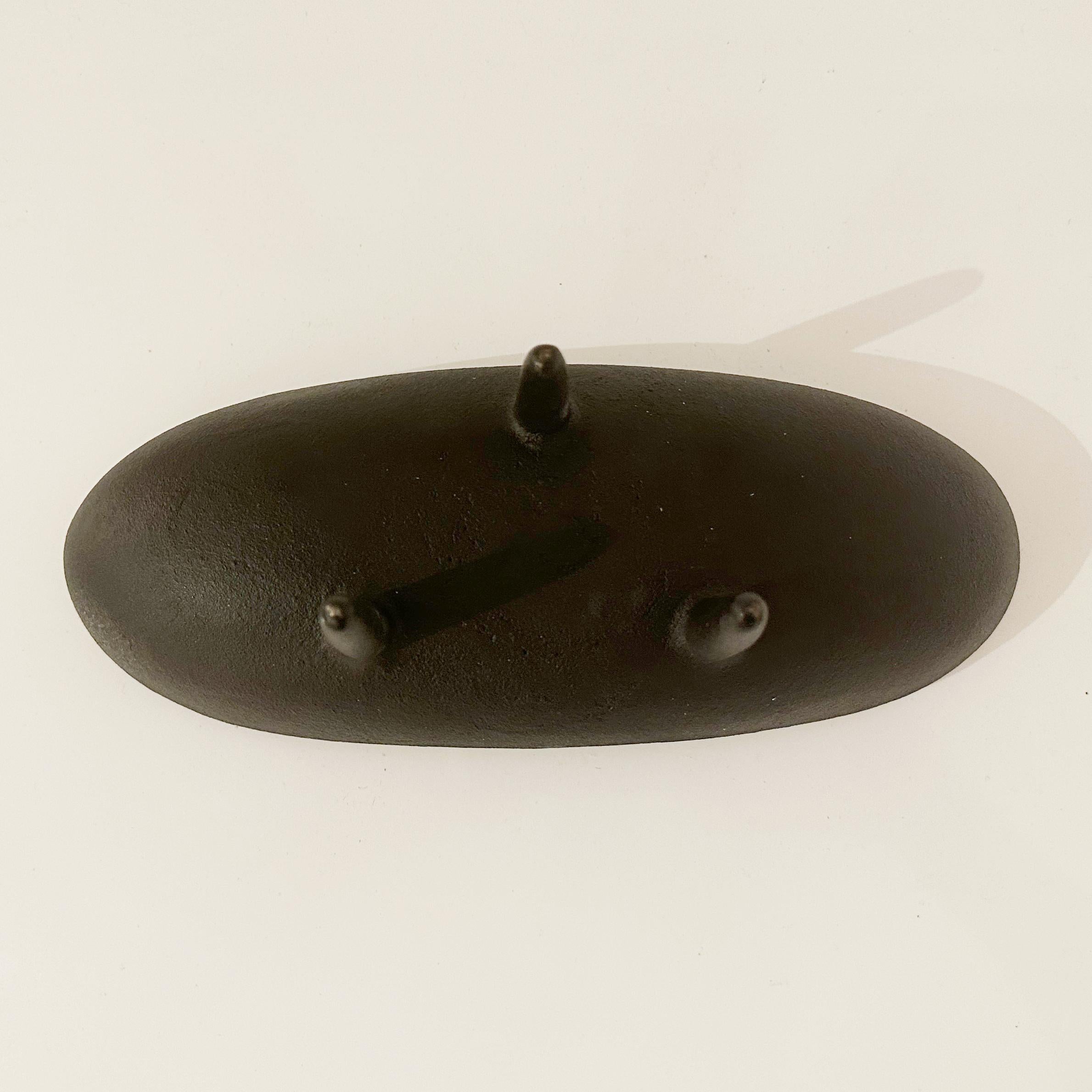 Vase à pied Ikebana en fonte du Japon / Jardinière ca 1950s/60s en vente 6