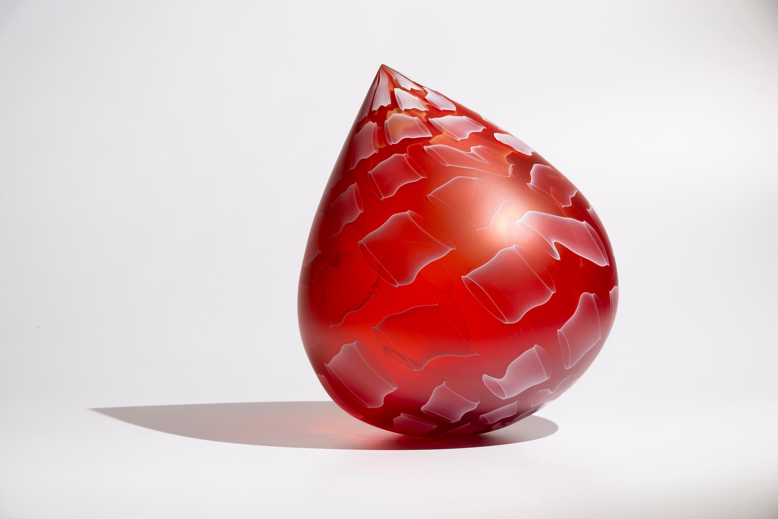 Nancy Callan Abstract Sculpture - "Amarone Droplet", Contemporary, Blown, Glass, Sculpture, Patterned, Surface