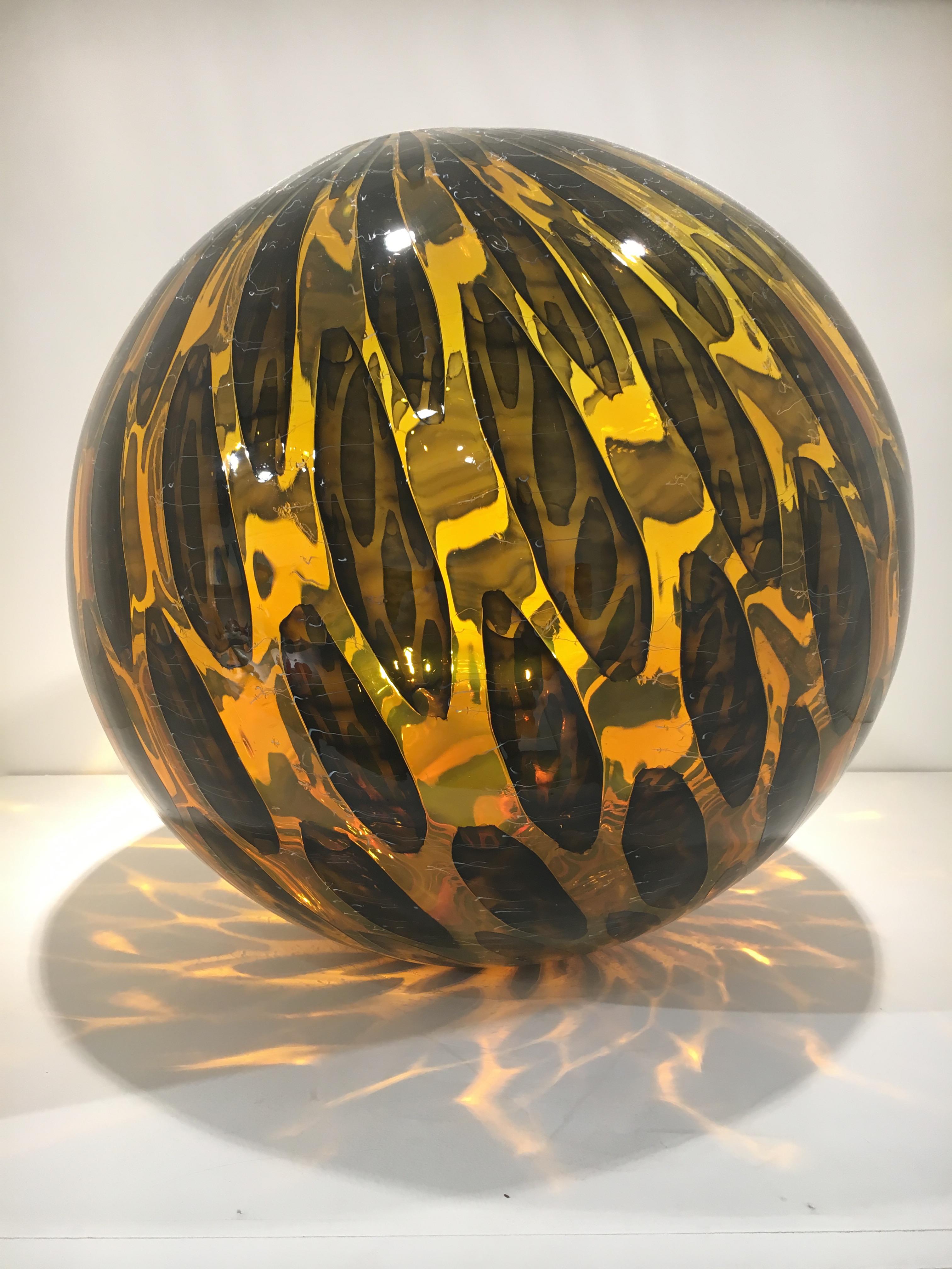 Nancy Callan’s artistic voice as a glass sculptor reflects her high-level training and talents. Since attending the Massachusetts College of Art (BFA 1996), Callan has received numerous awards including the Creative Glass Center of America