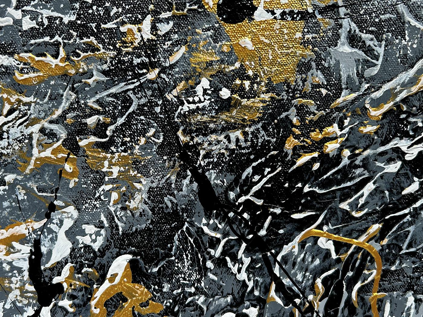 „Black Tie And Bubbly“ Abstrakte Mischtechnik mit strukturiertem Schwarz, Hellbraun, Gold, Grau und Grautönen im Angebot 1