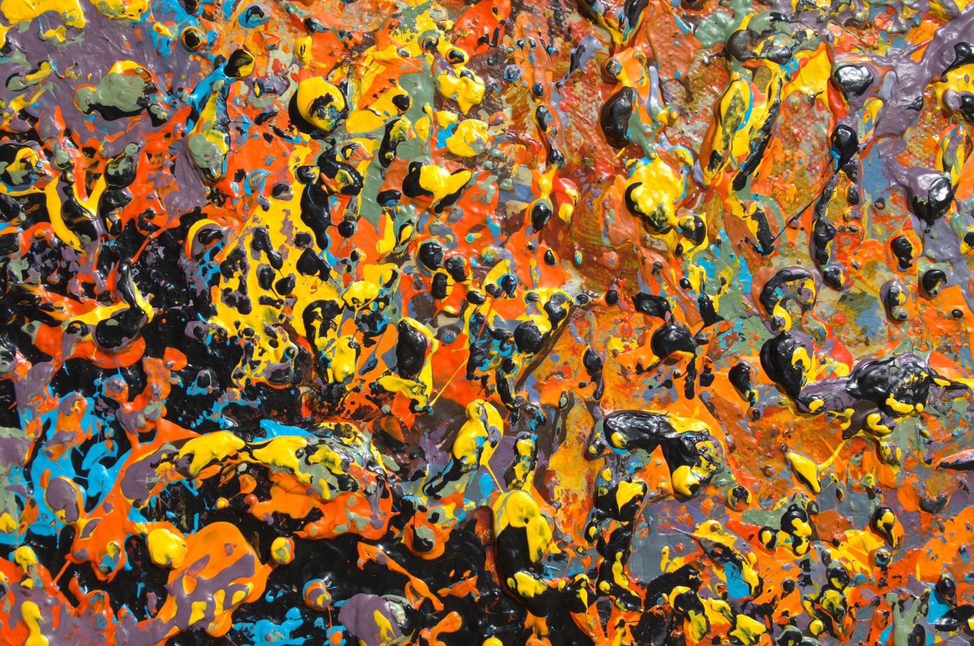„Blue Trickle“ Mixed Media mit strukturiertem Orange, Grün, Blau und Grau (Abstrakter Expressionismus), Painting, von Nancy Eckels