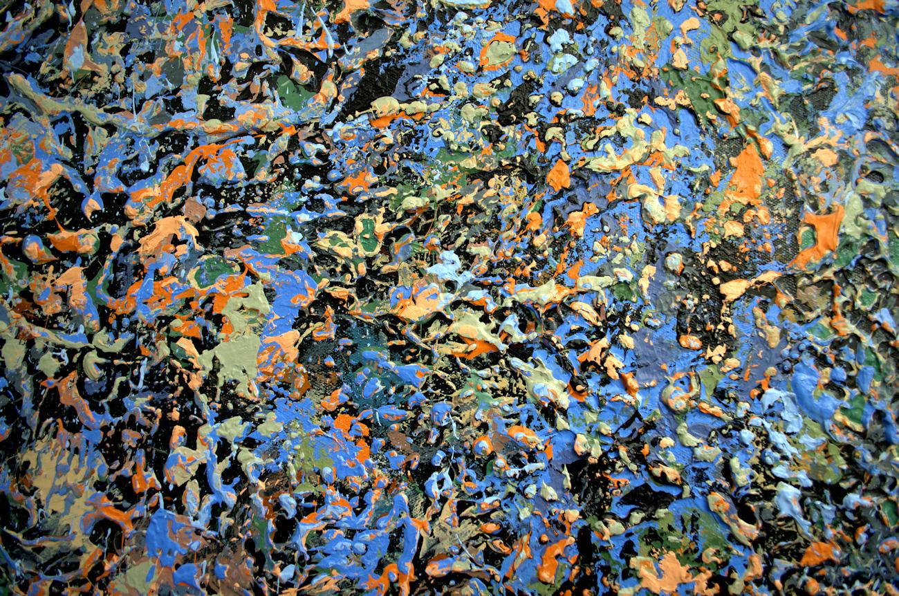 „Watery Life“ Abstrakte Mischtechniken mit Textur in Violett, Lavendel und Hellbraun – Painting von Nancy Eckels