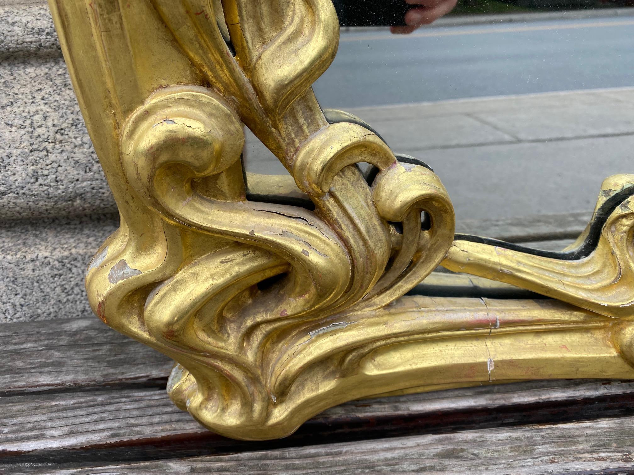 Specchio francese Art Nouveau in legno dorato in vendita 2