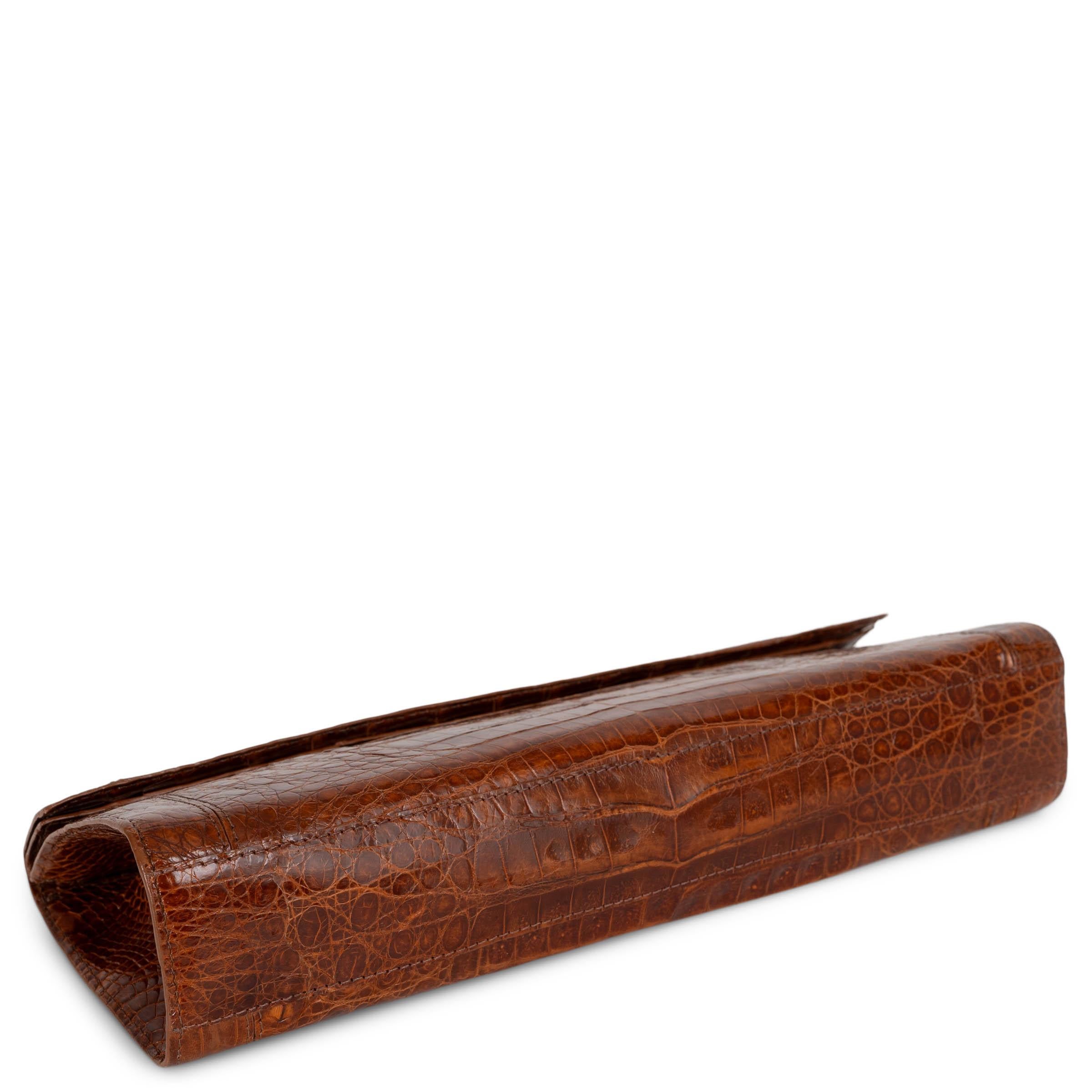 NANCY GONZALES honey brown shiny CROC GOTHAM SMALL Clutch Bag In Excellent Condition For Sale In Zürich, CH