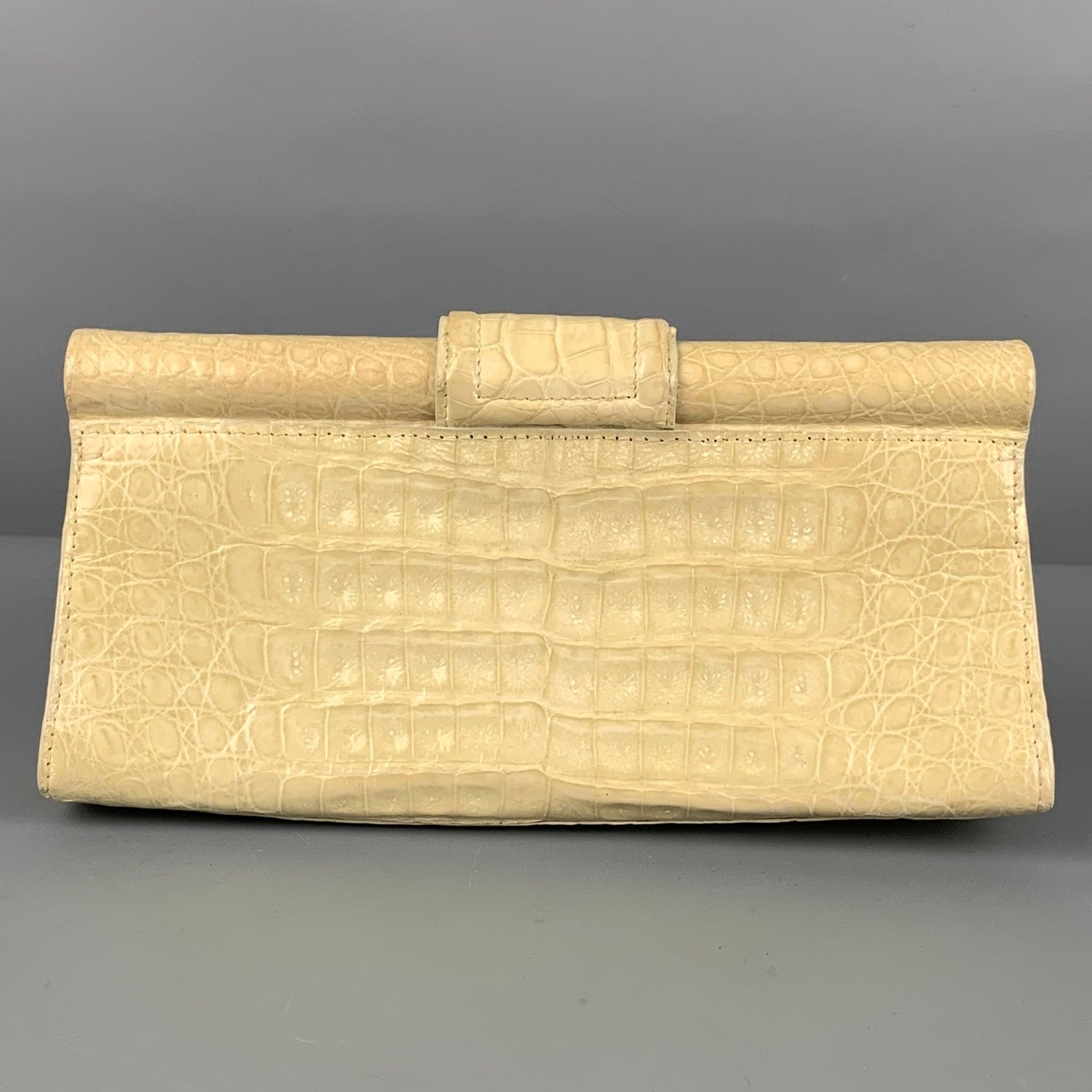 NANCY GONZALEZ Beige Leather Crocodile Clutch Handbag In Good Condition For Sale In San Francisco, CA