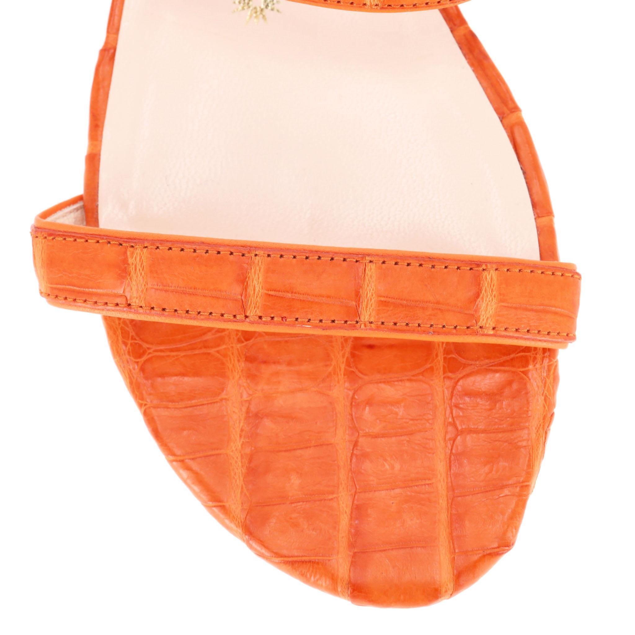 Nancy Gonzalez Sandales en peau de crocodile en vente 1